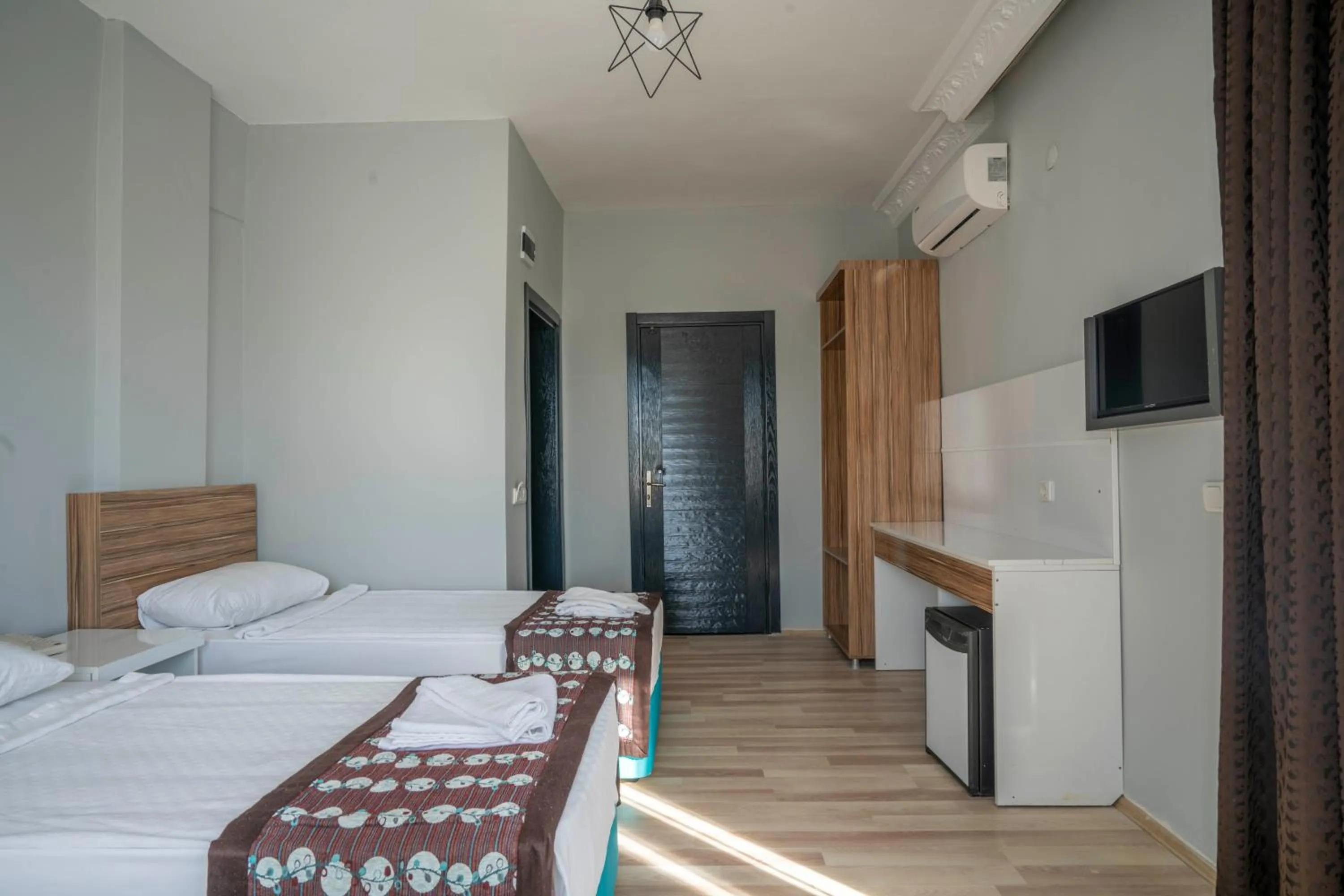 Bed in Aslan Corner Hotel