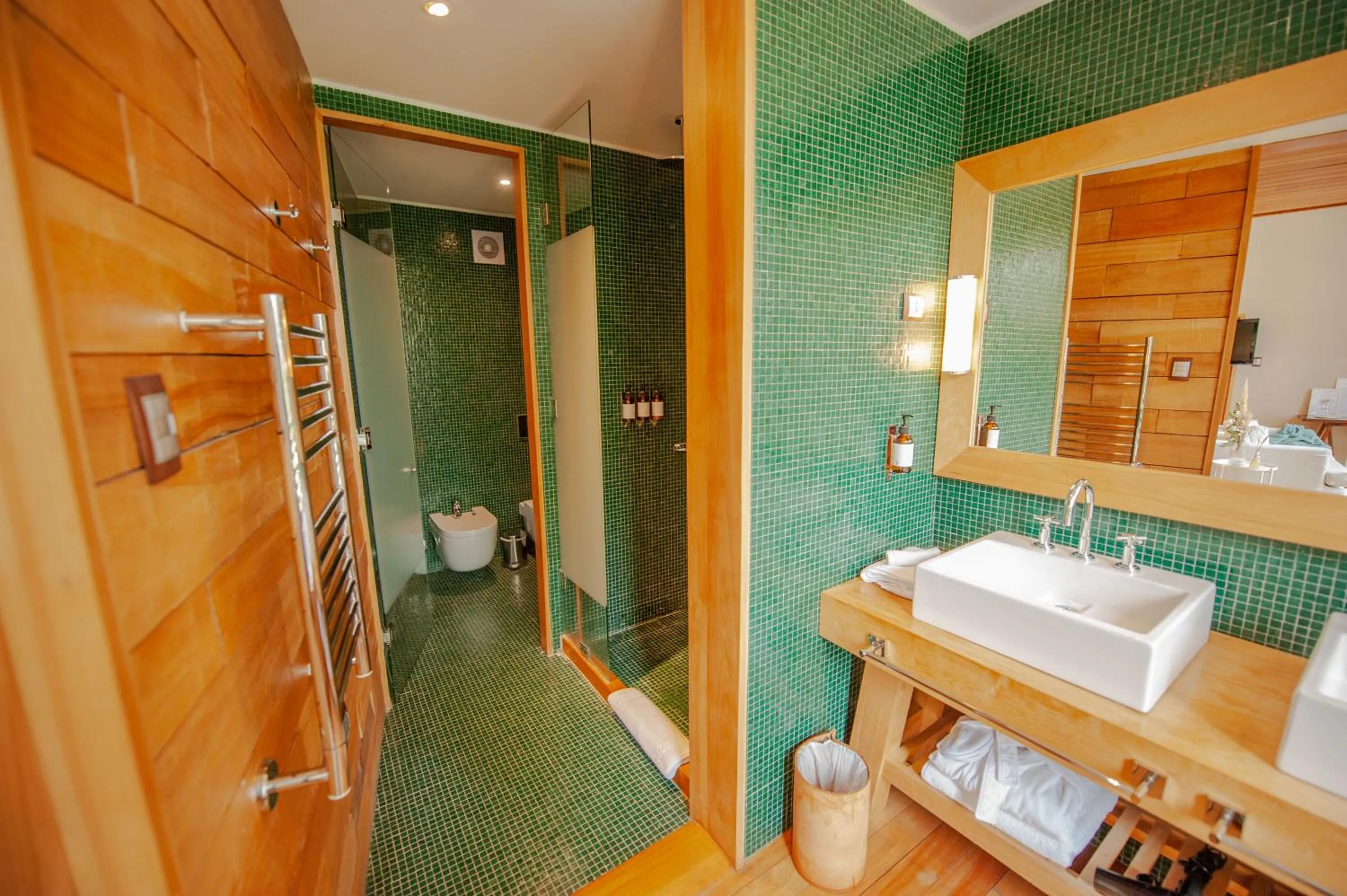 Bathroom in Uman Lodge Patagonia Chile