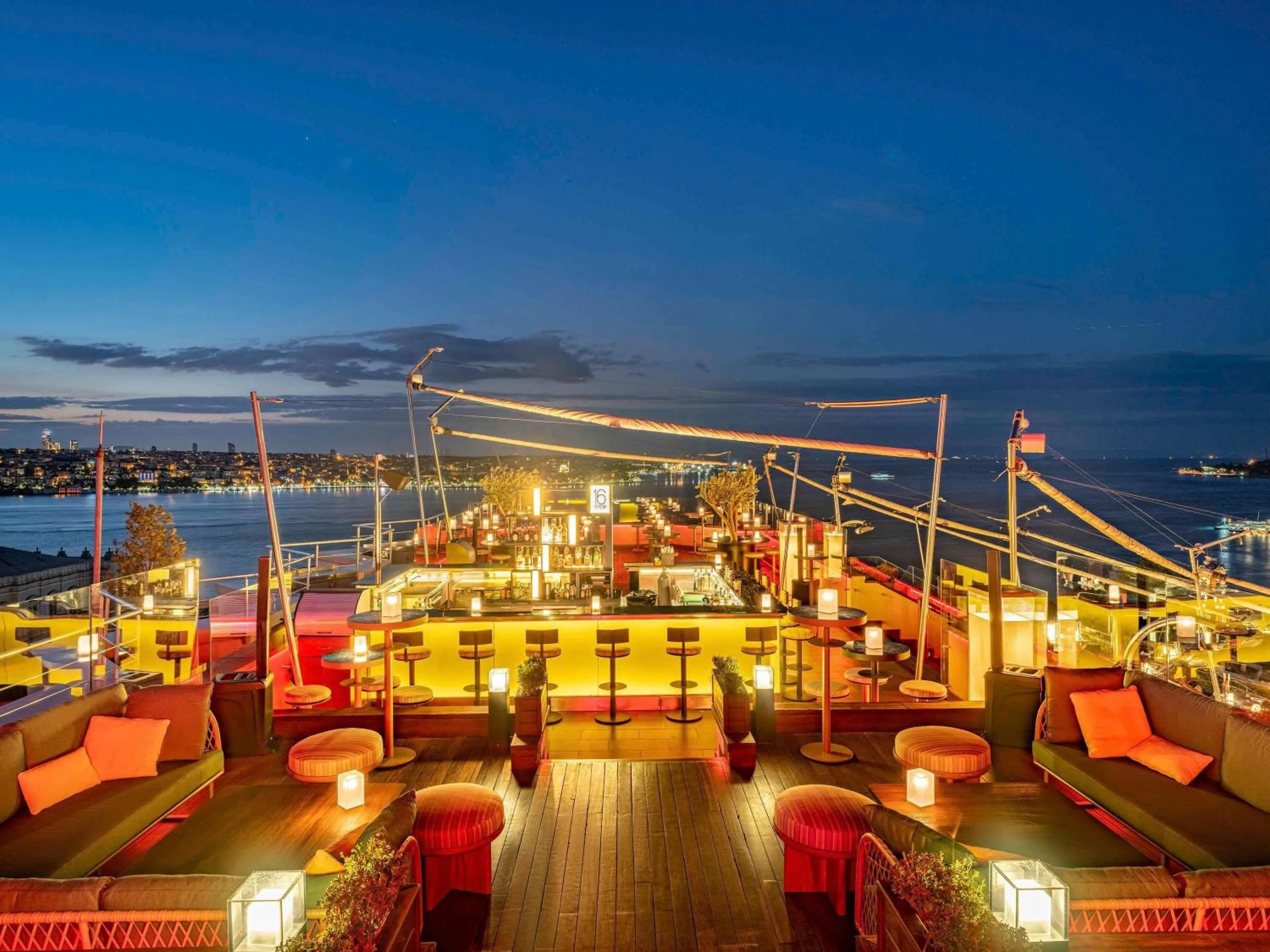 Restaurant/places to eat in Swissotel The Bosphorus Istanbul