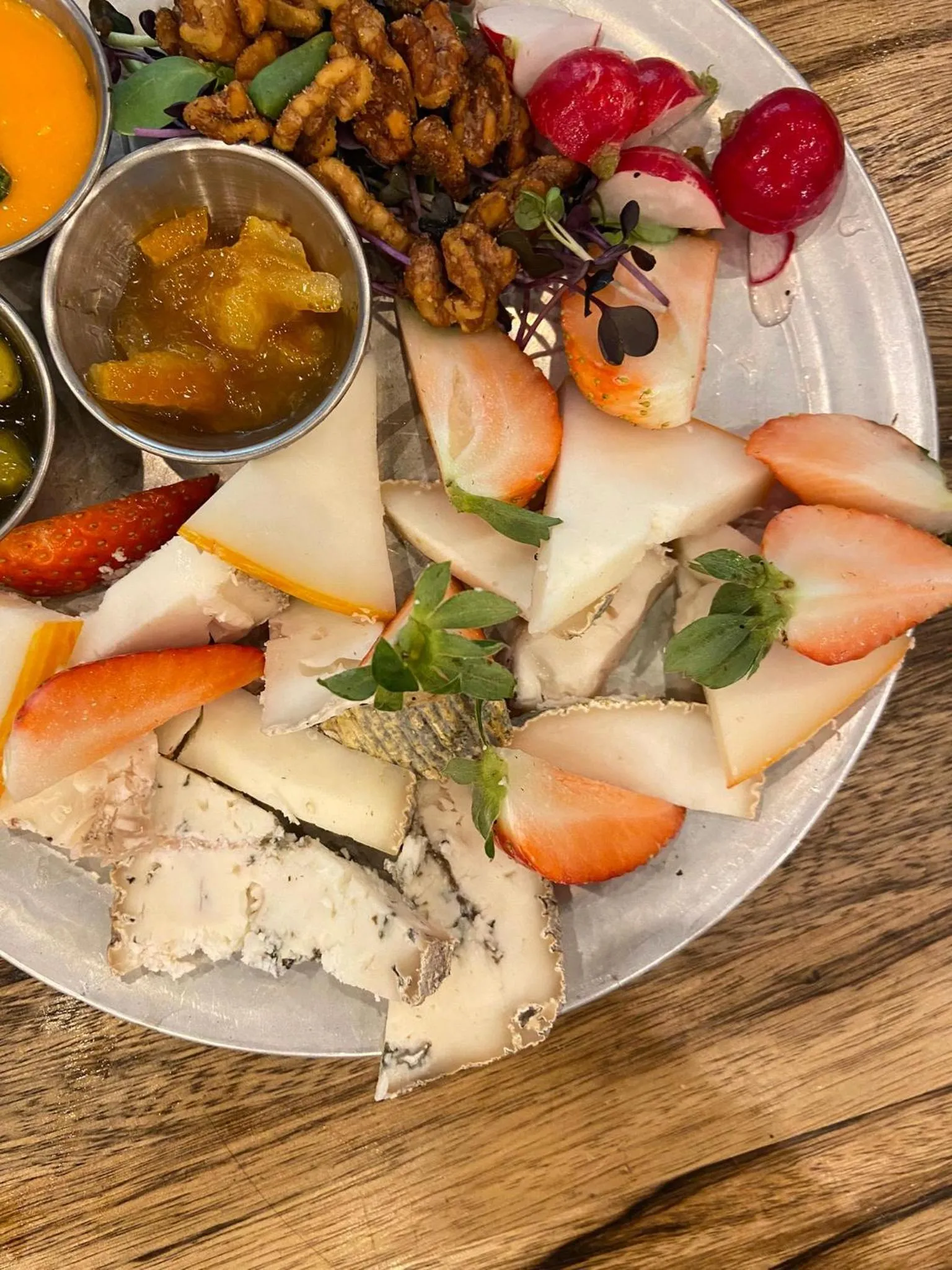 Breakfast in DeBlox living - Alhambra Apartments