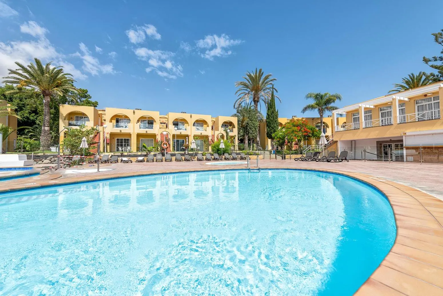 Swimming pool in Tisalaya Bright Apartment