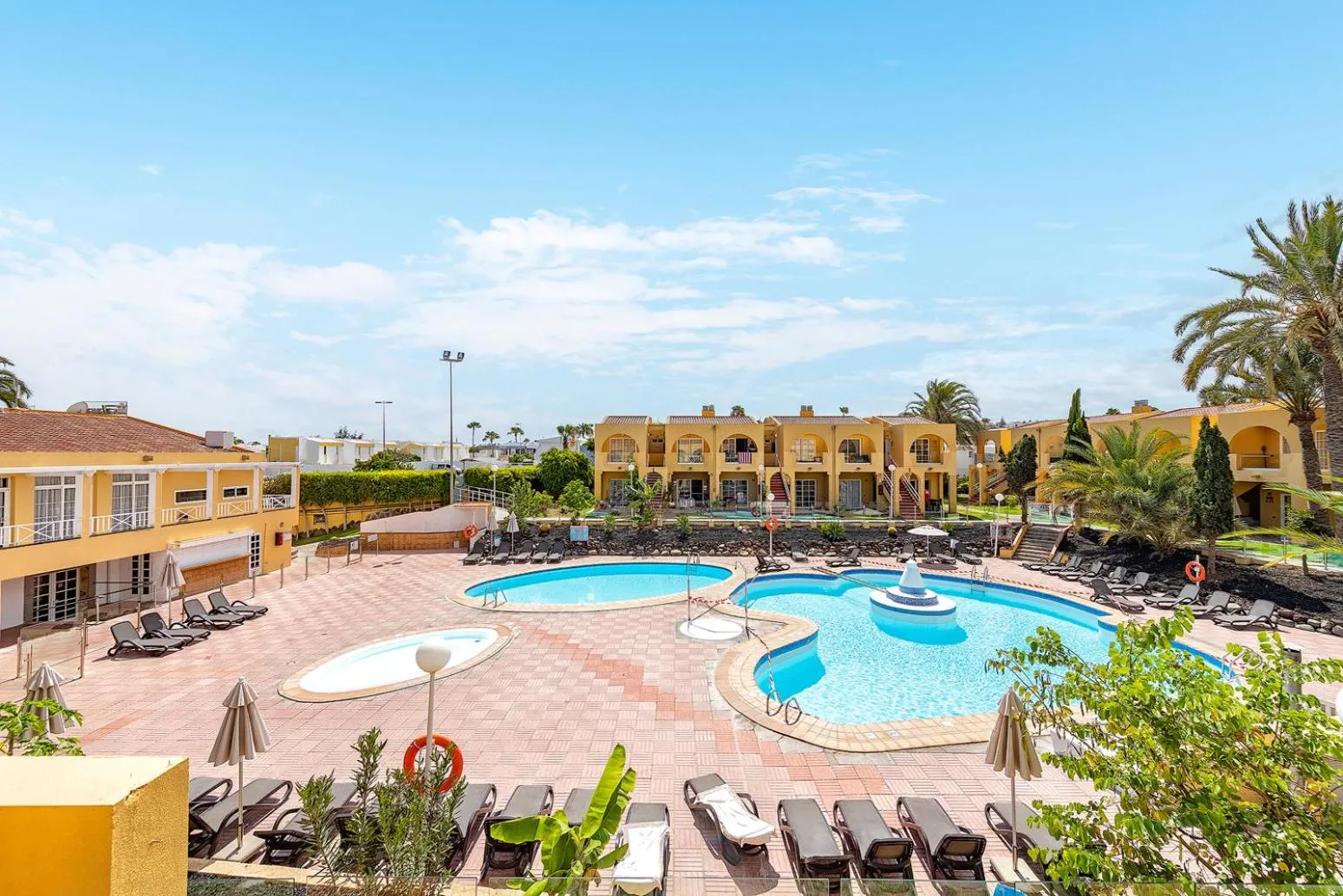 Swimming pool in Tisalaya Bright Apartment