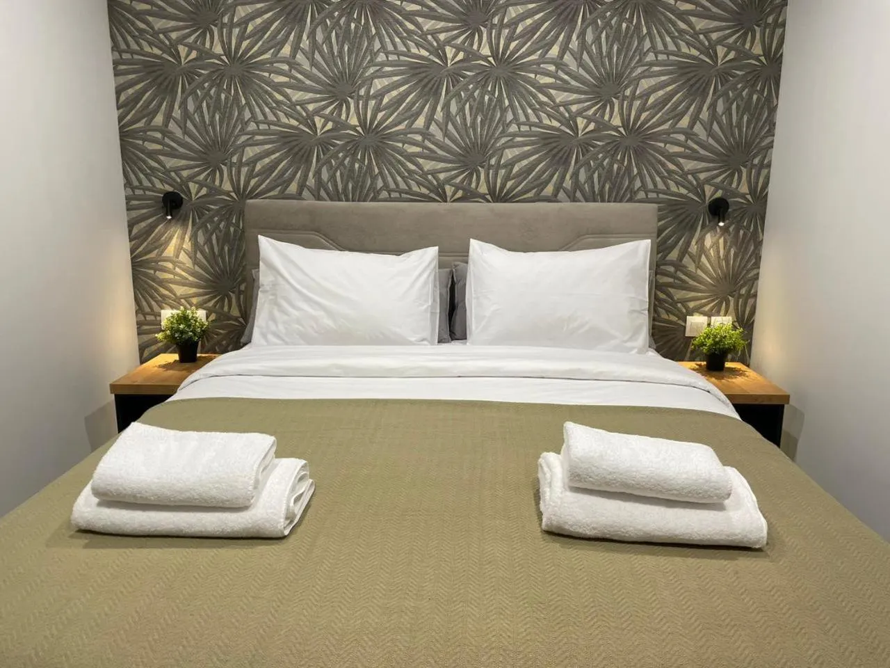 Bedroom, Bed in Raise Averof Serviced Apartments