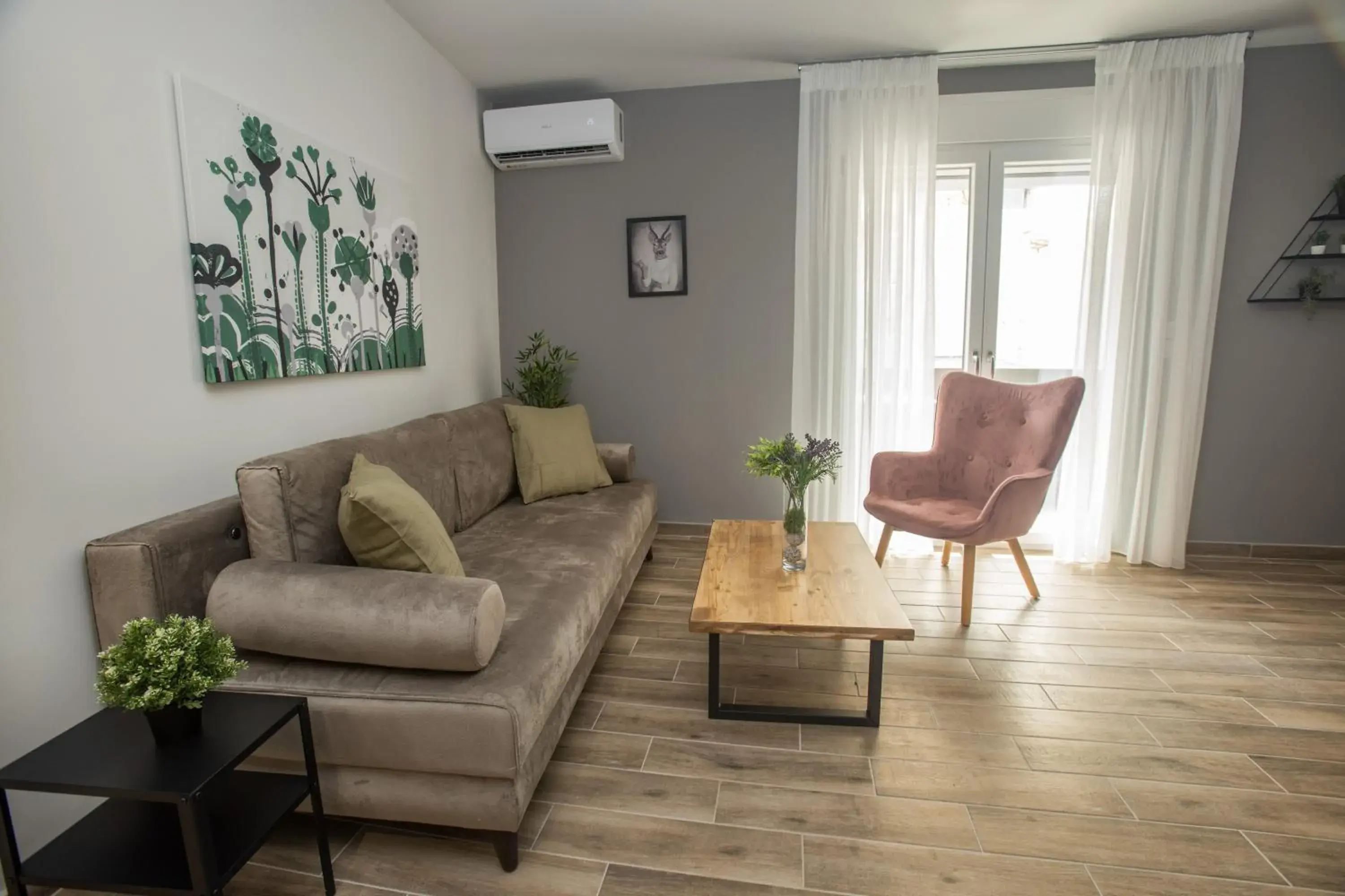 Two-Bedroom Apartment in Raise Averof Serviced Apartments Two-Bedroom Apartment in Raise Averof Serviced Apartments