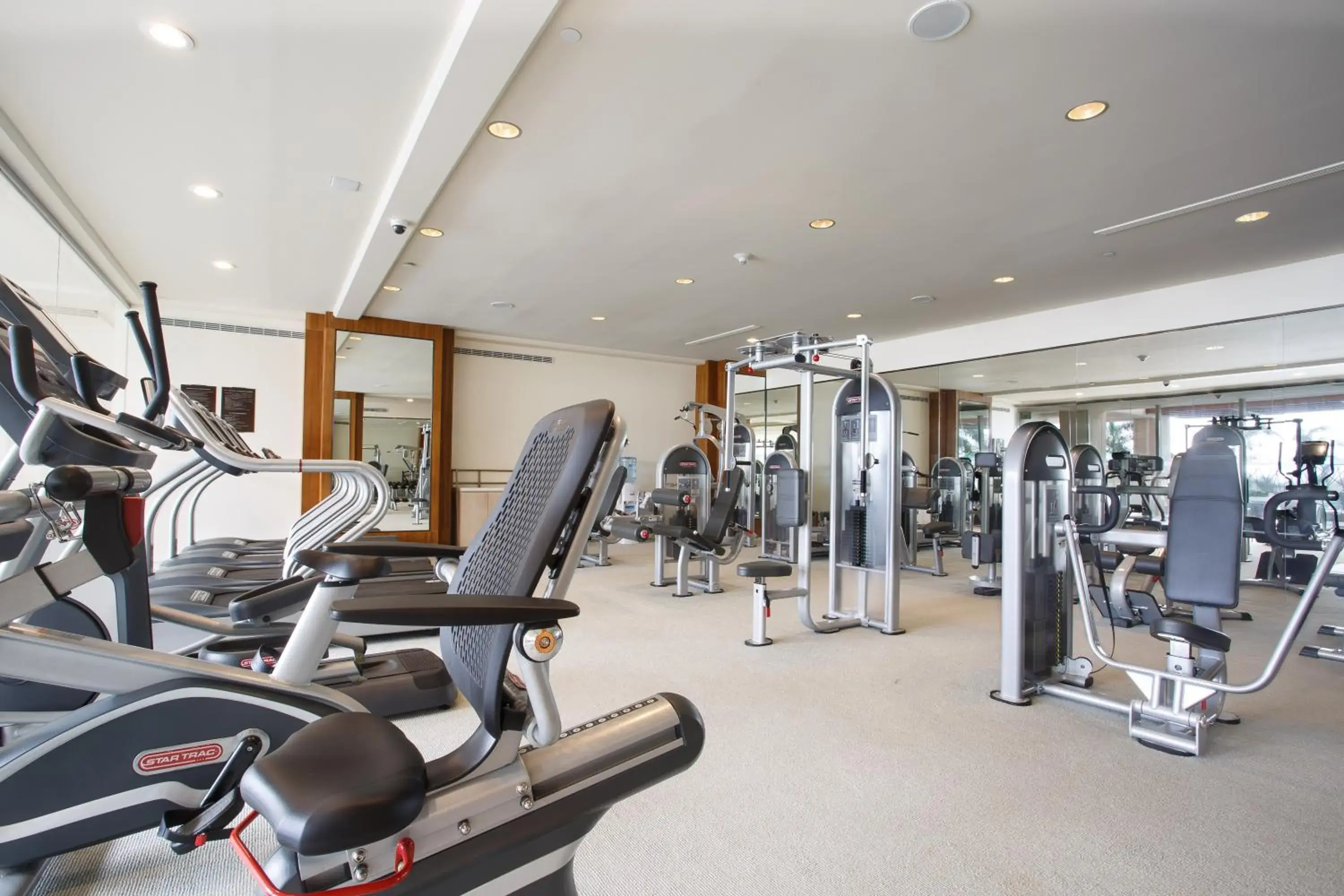 Fitness centre/facilities in Lotte Hotel Guam Fitness centre/facilities in Lotte Hotel Guam