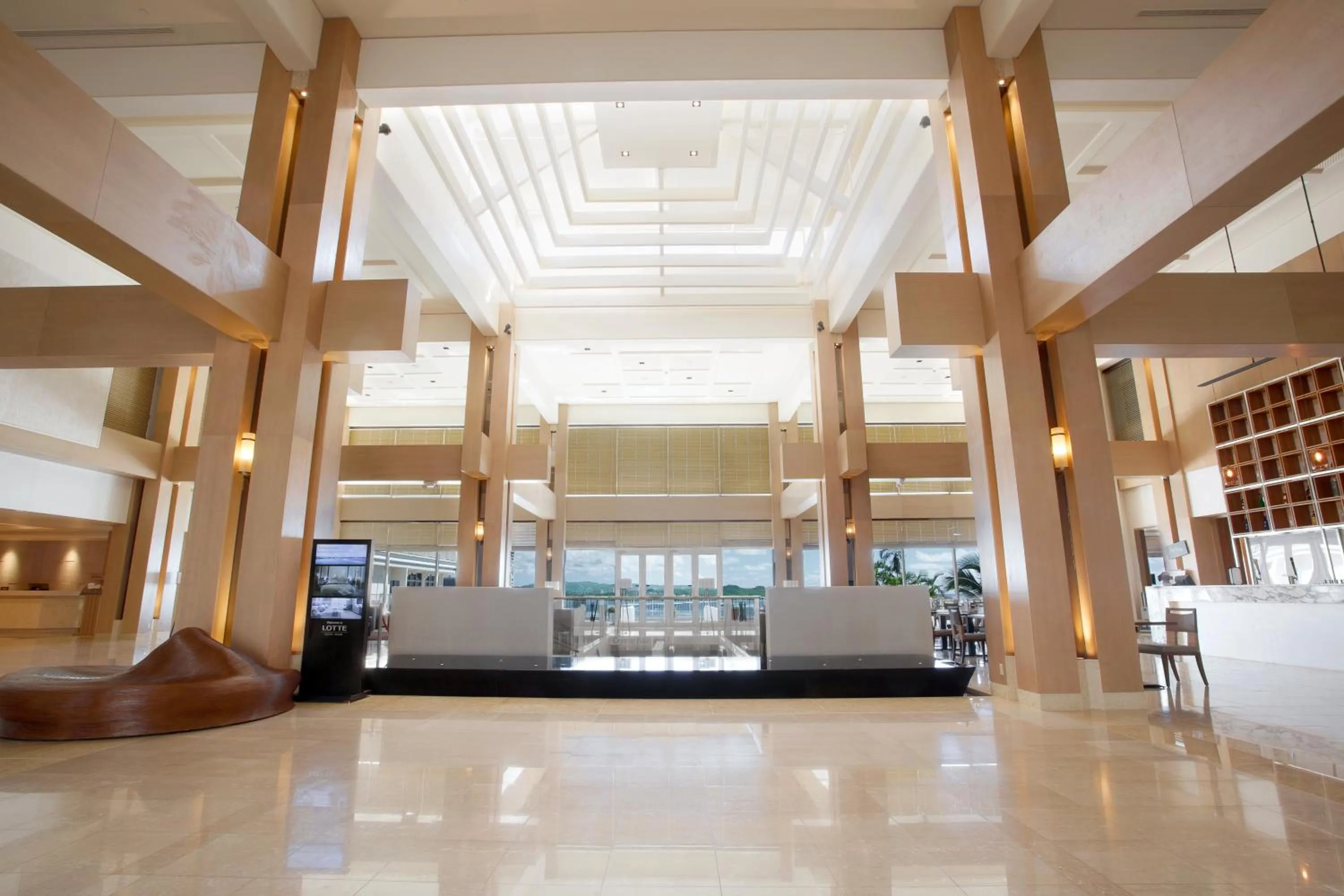 Lobby or reception in Lotte Hotel Guam