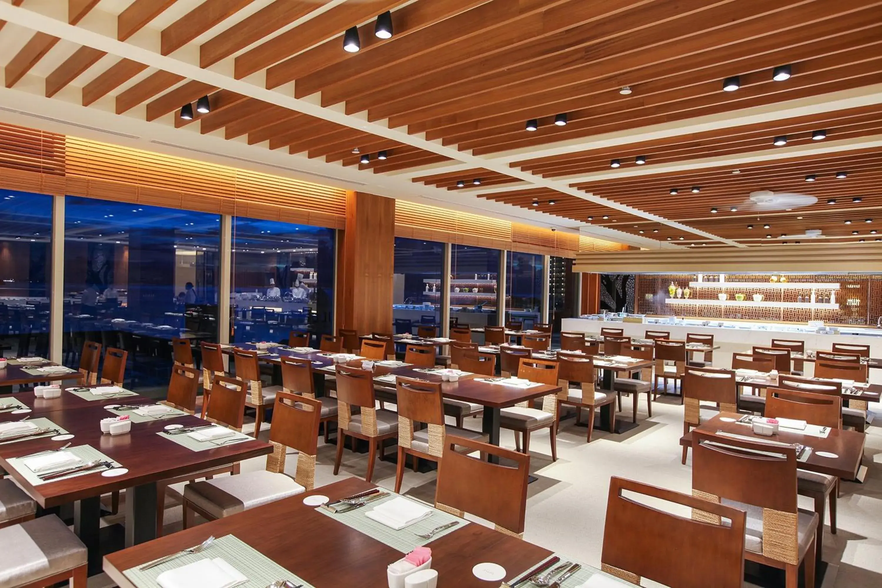 Restaurant/places to eat in Lotte Hotel Guam Restaurant/places to eat in Lotte Hotel Guam