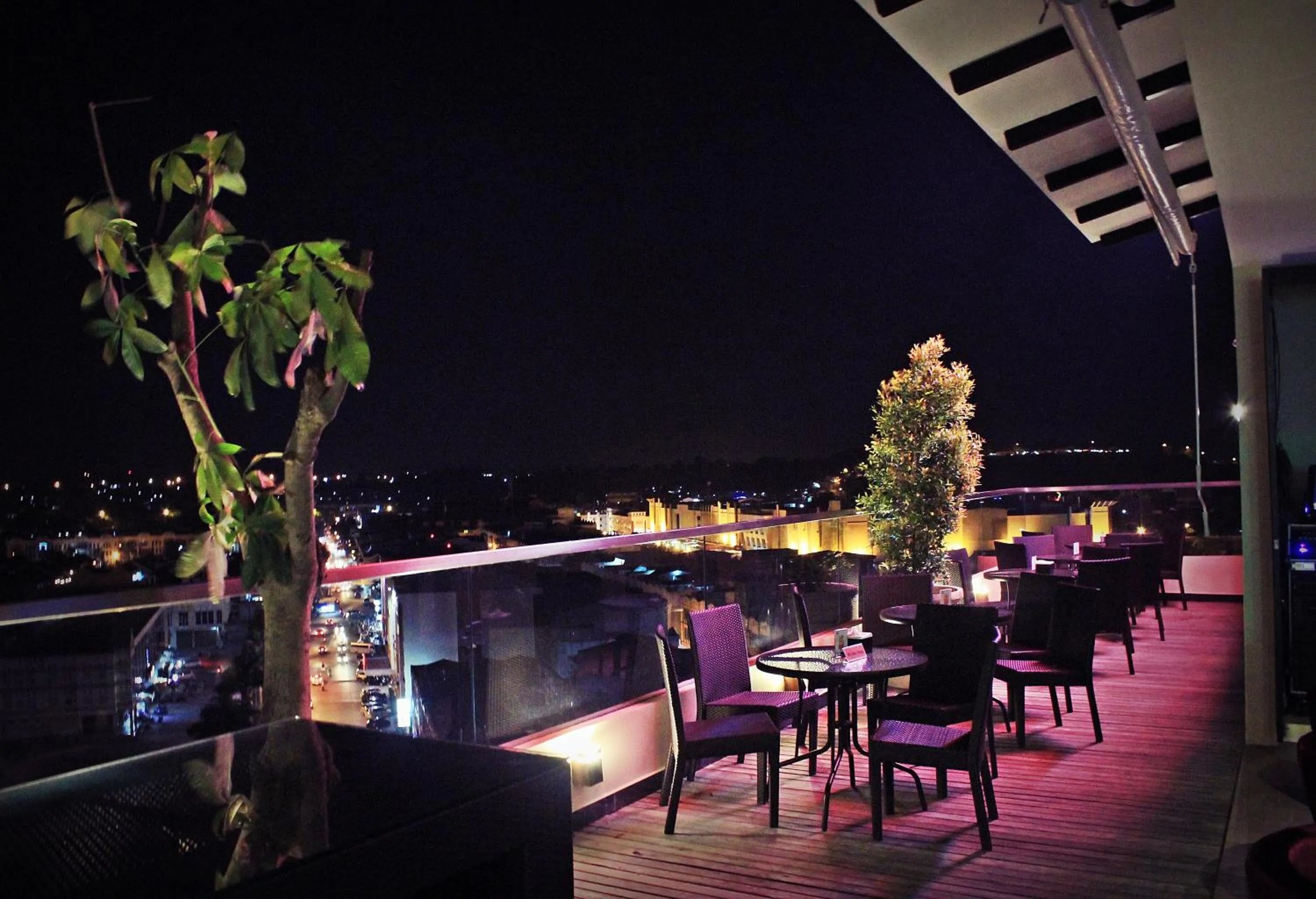 Lounge or bar in Biz Hotel Batam