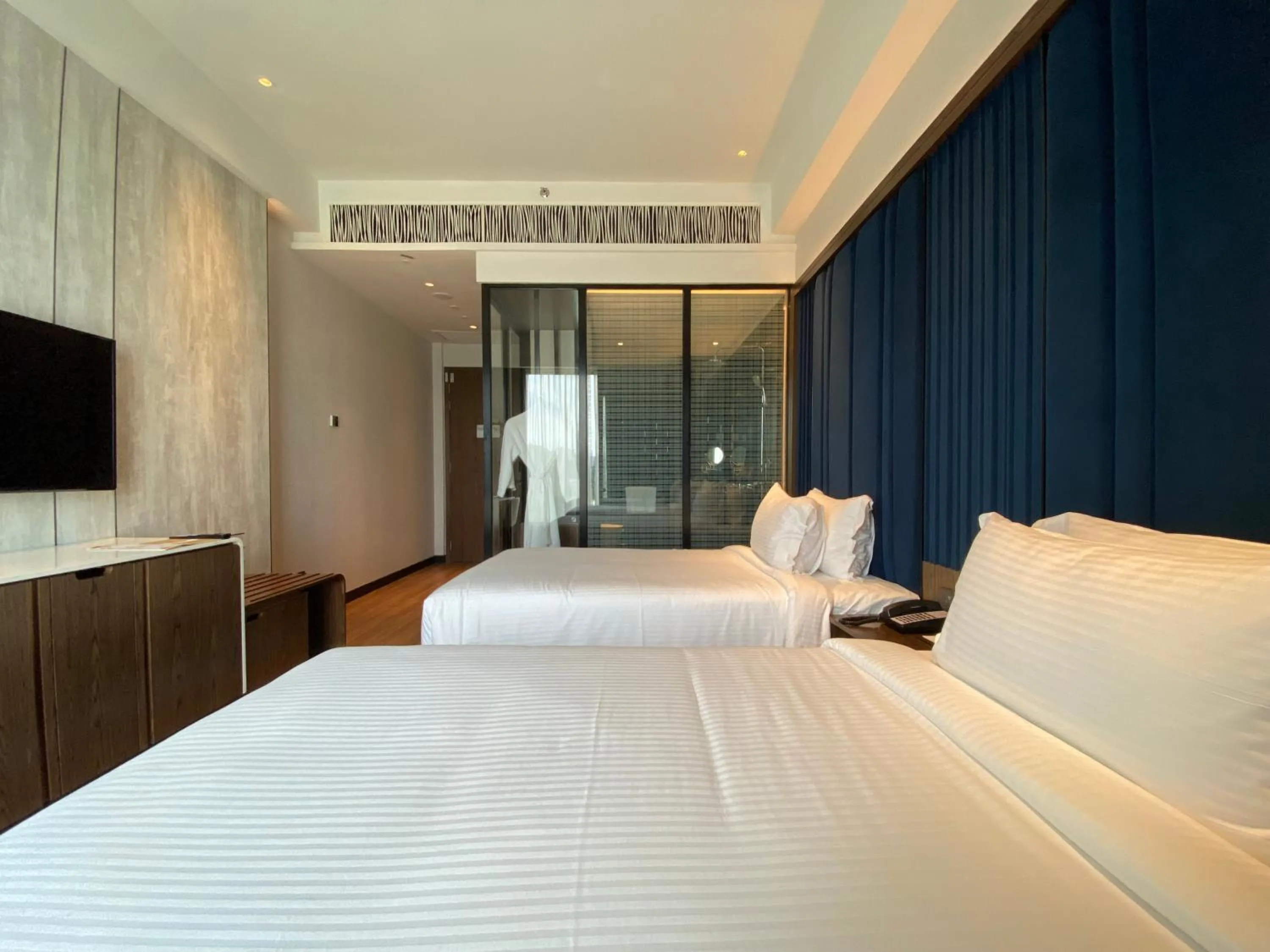 Bed in M Resort & Hotel Kuala Lumpur