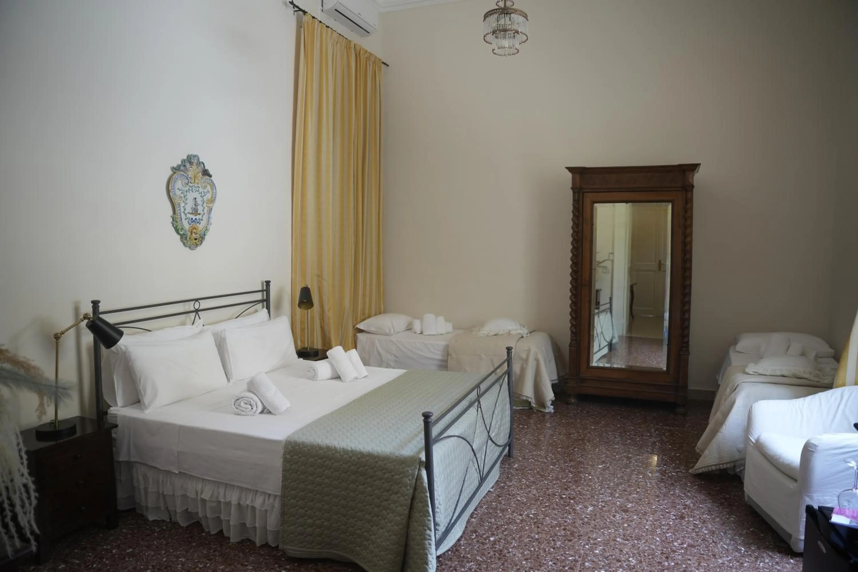 Bed in Maison Canopée