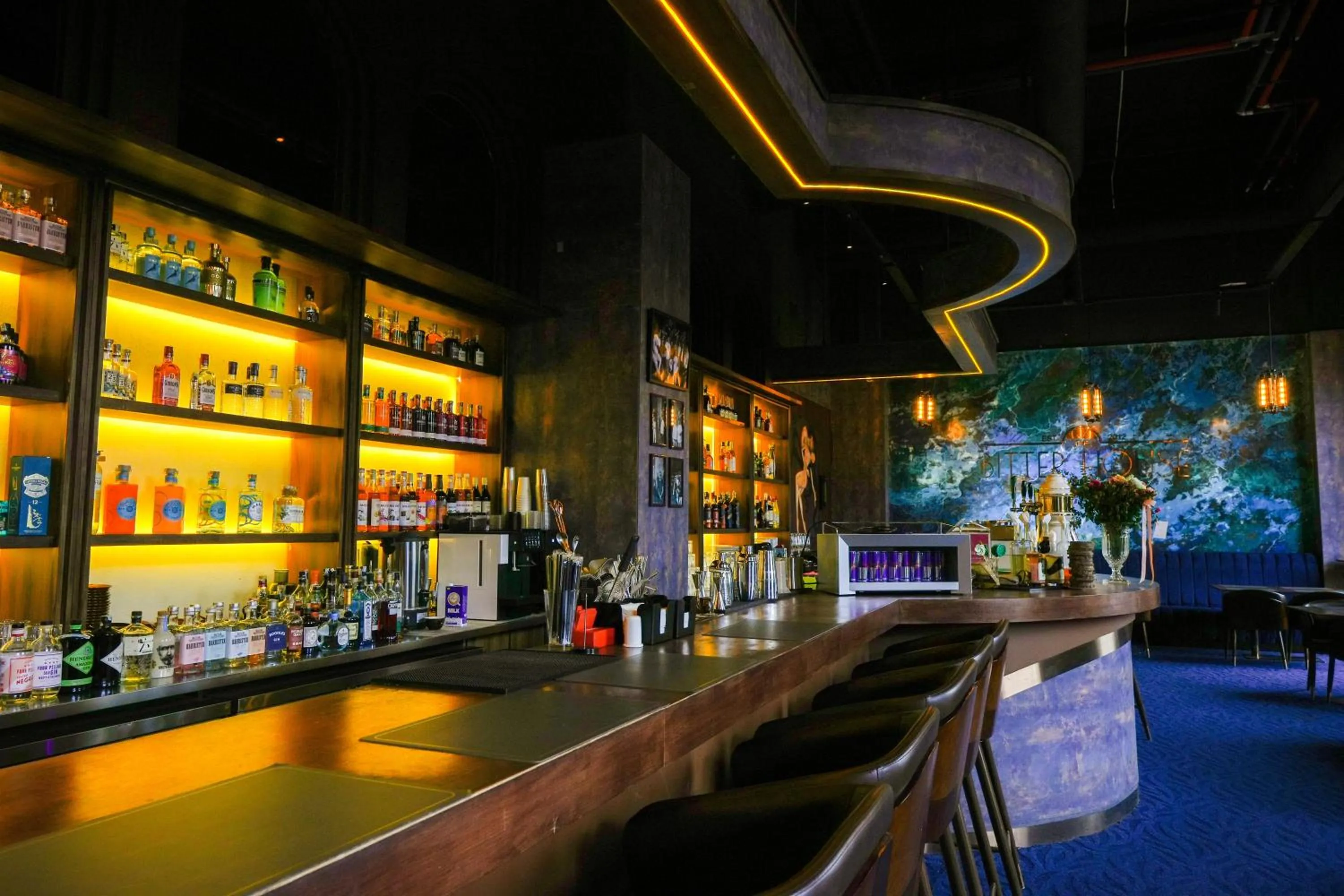 Lounge or bar in Chinggis Khaan Hotel