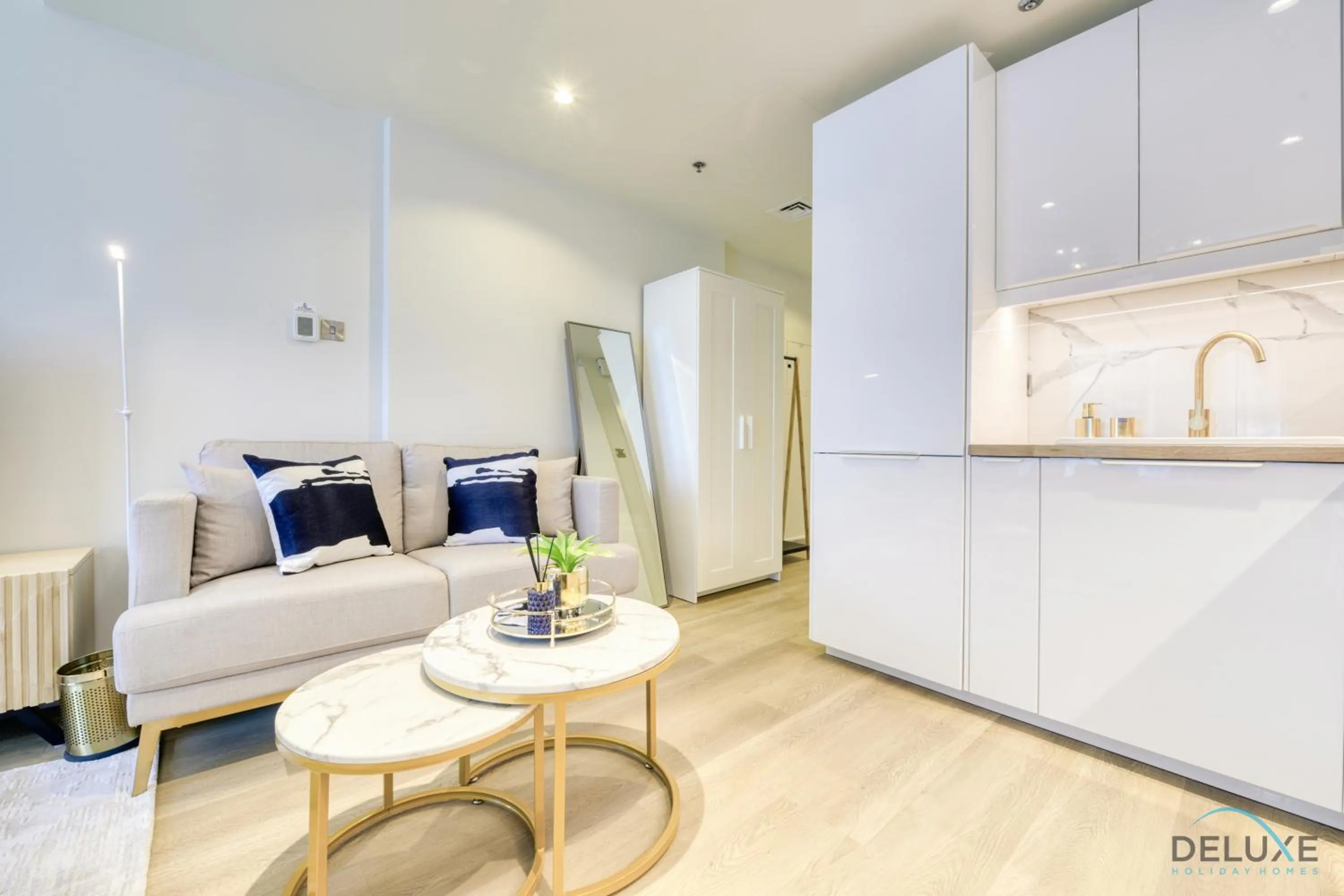 Living room in Stunning Studio at Marina Views A Dubai Marina by Deluxe Holiday Homes