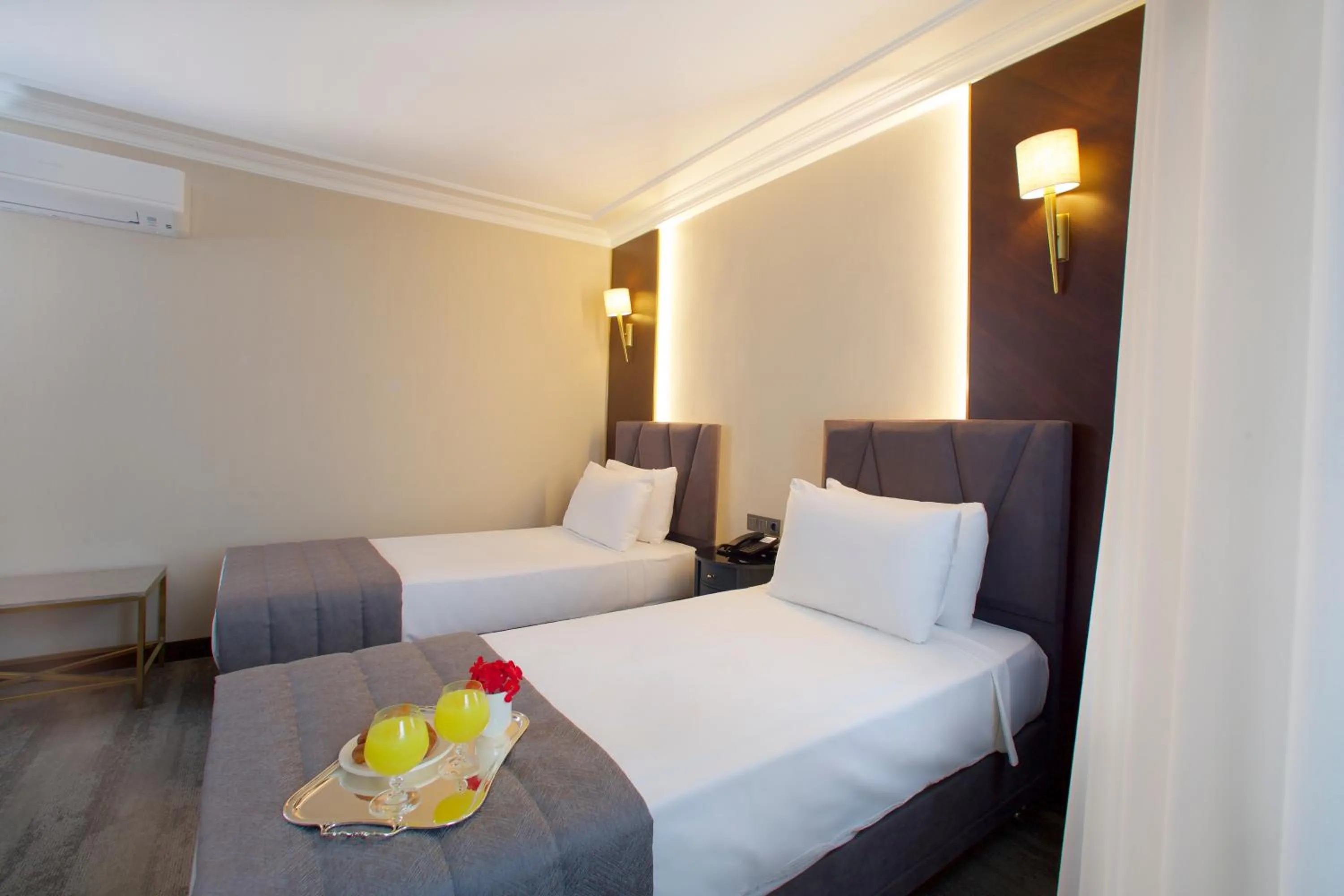 Bedroom, Bed in Yusufpasa Konagi - Special Class