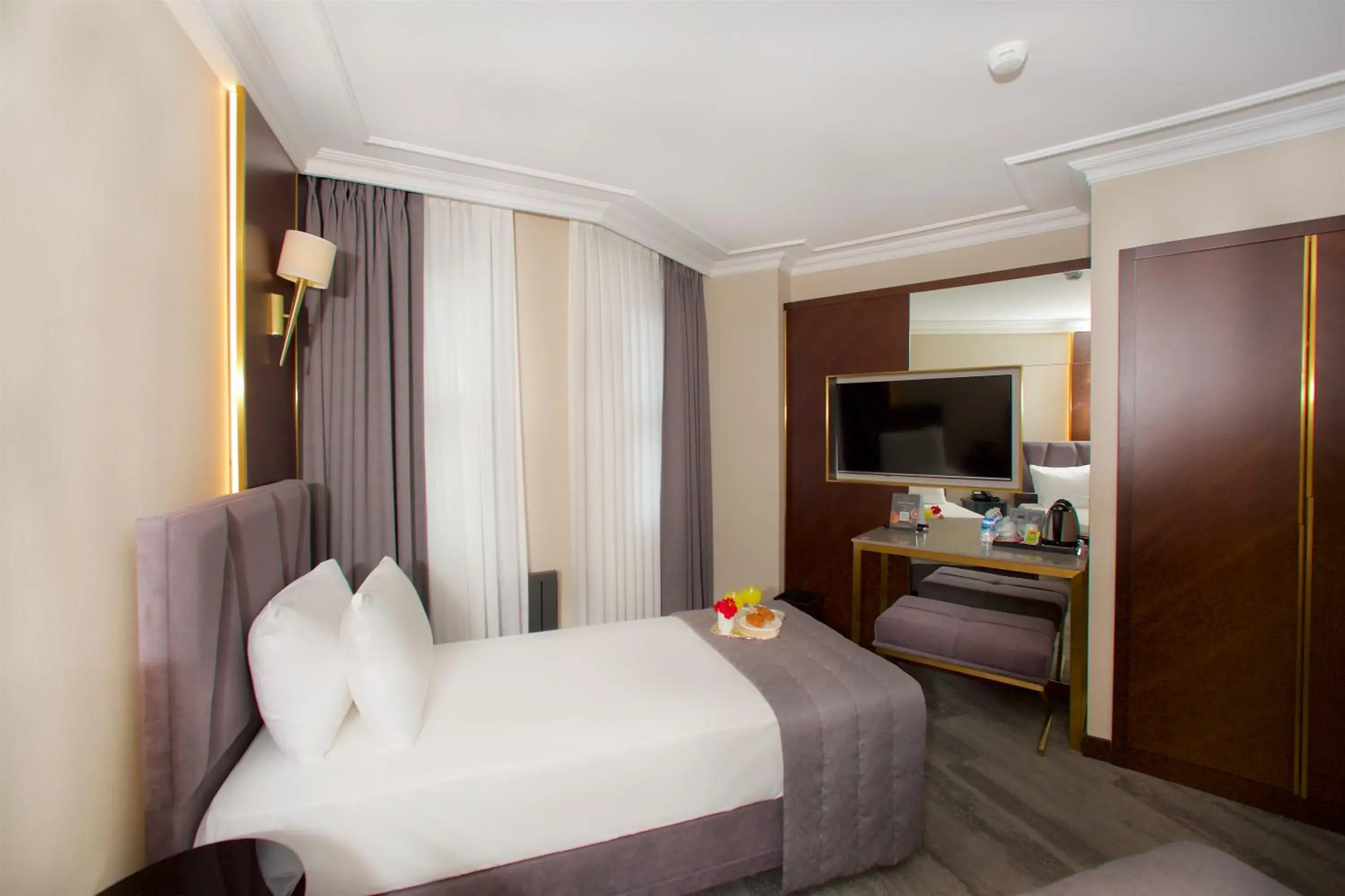 Bedroom, Bed in Yusufpasa Konagi - Special Class Bedroom, Bed in Yusufpasa Konagi - Special Class