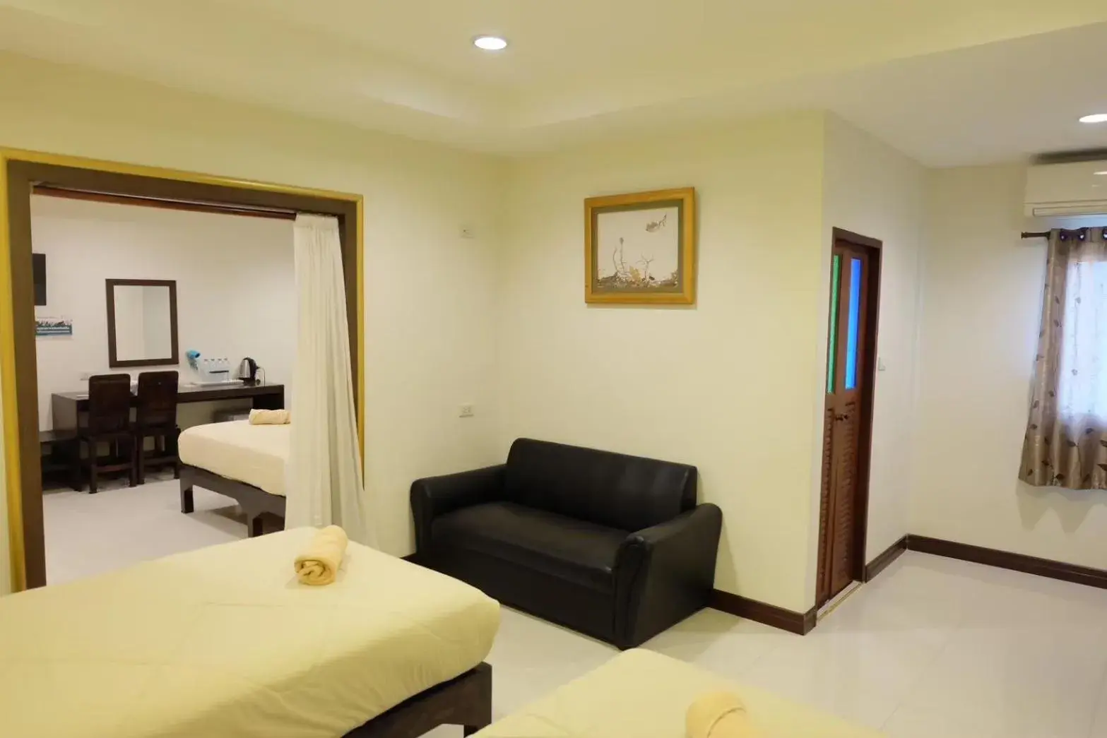 Bed in Boonme Heritage Bed in Boonme Heritage