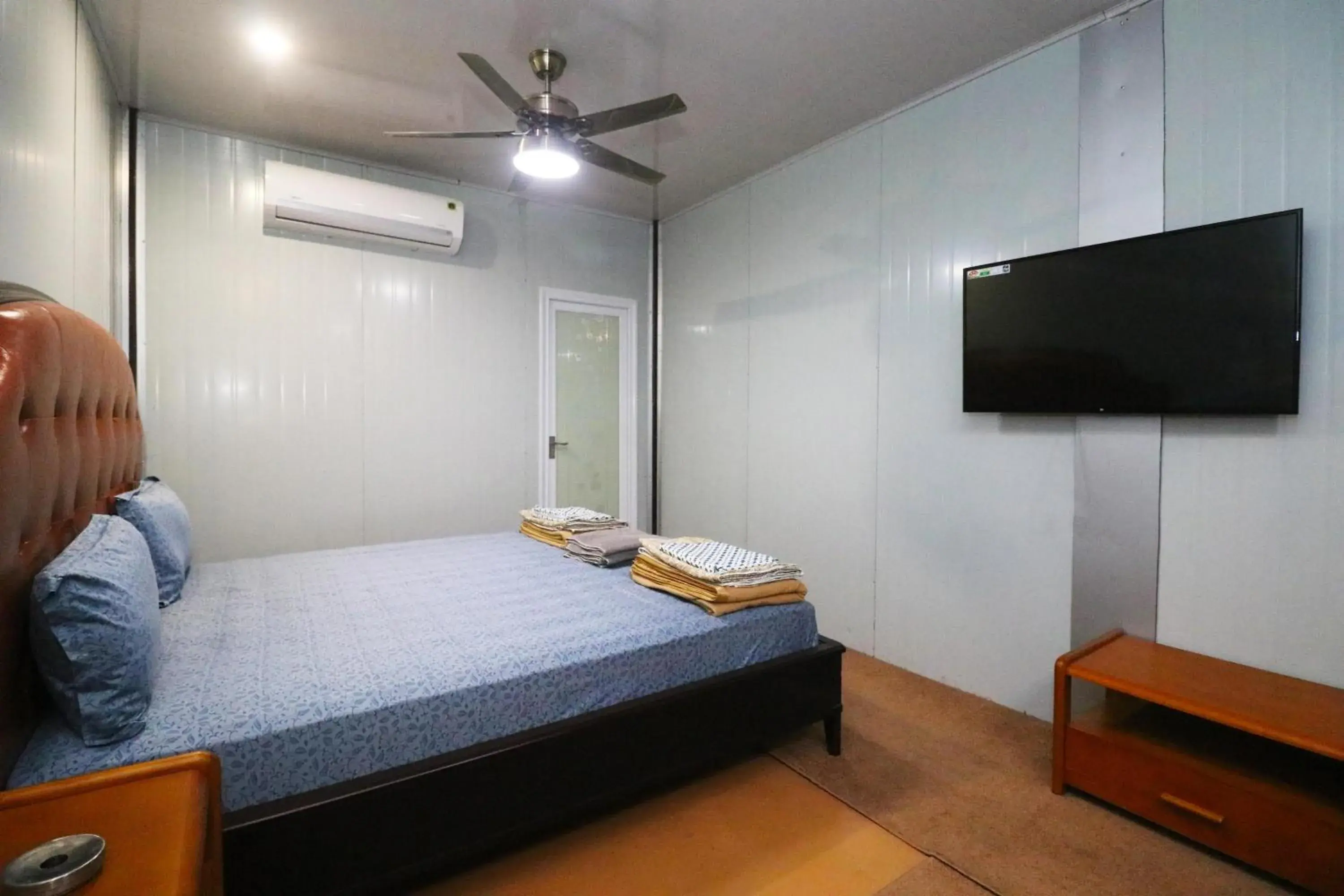 Bed in HOTEL THE CUBE STAY Bed in HOTEL THE CUBE STAY