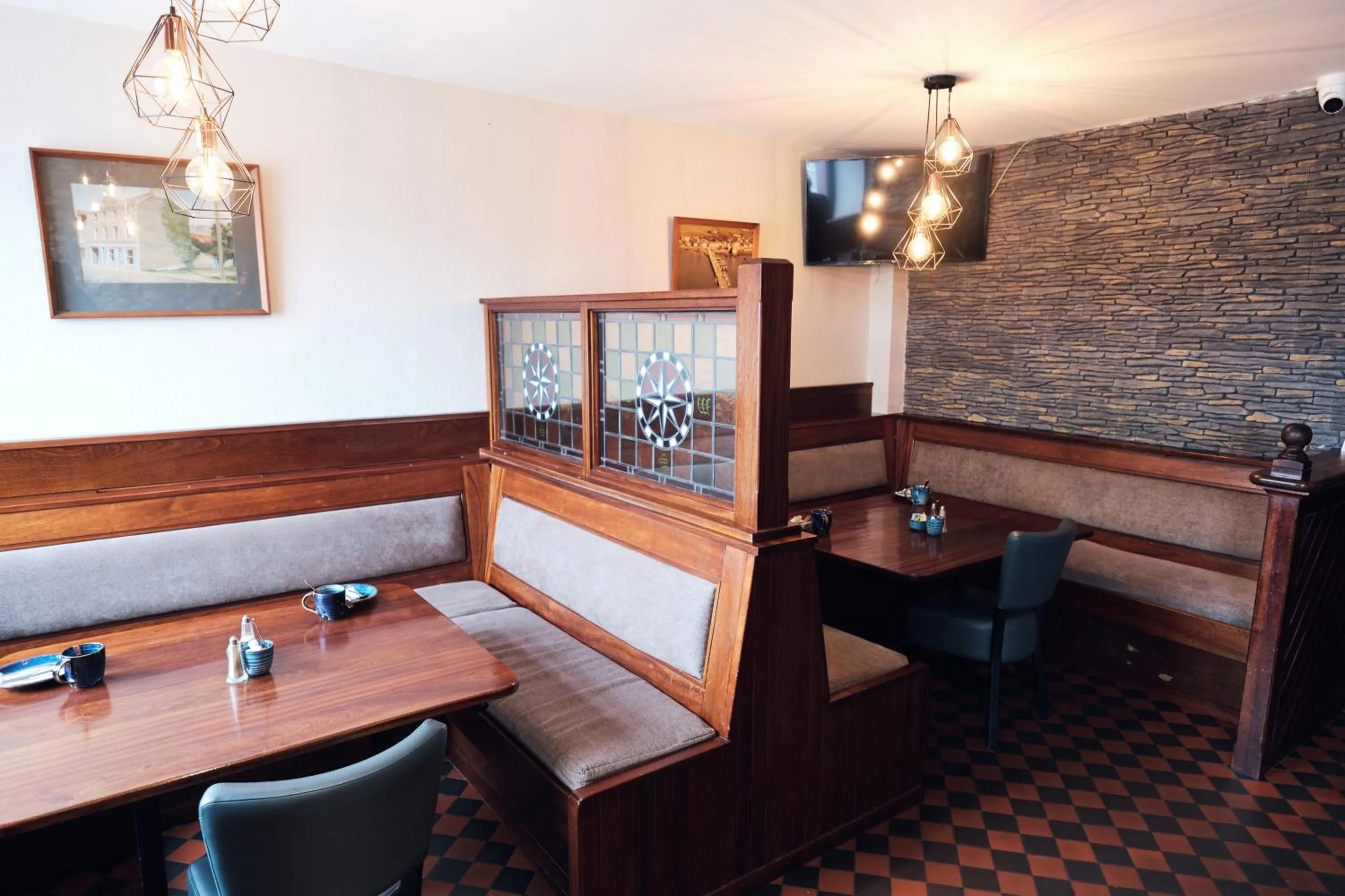 Breakfast in Murphy's Pub and Bed & Breakfast