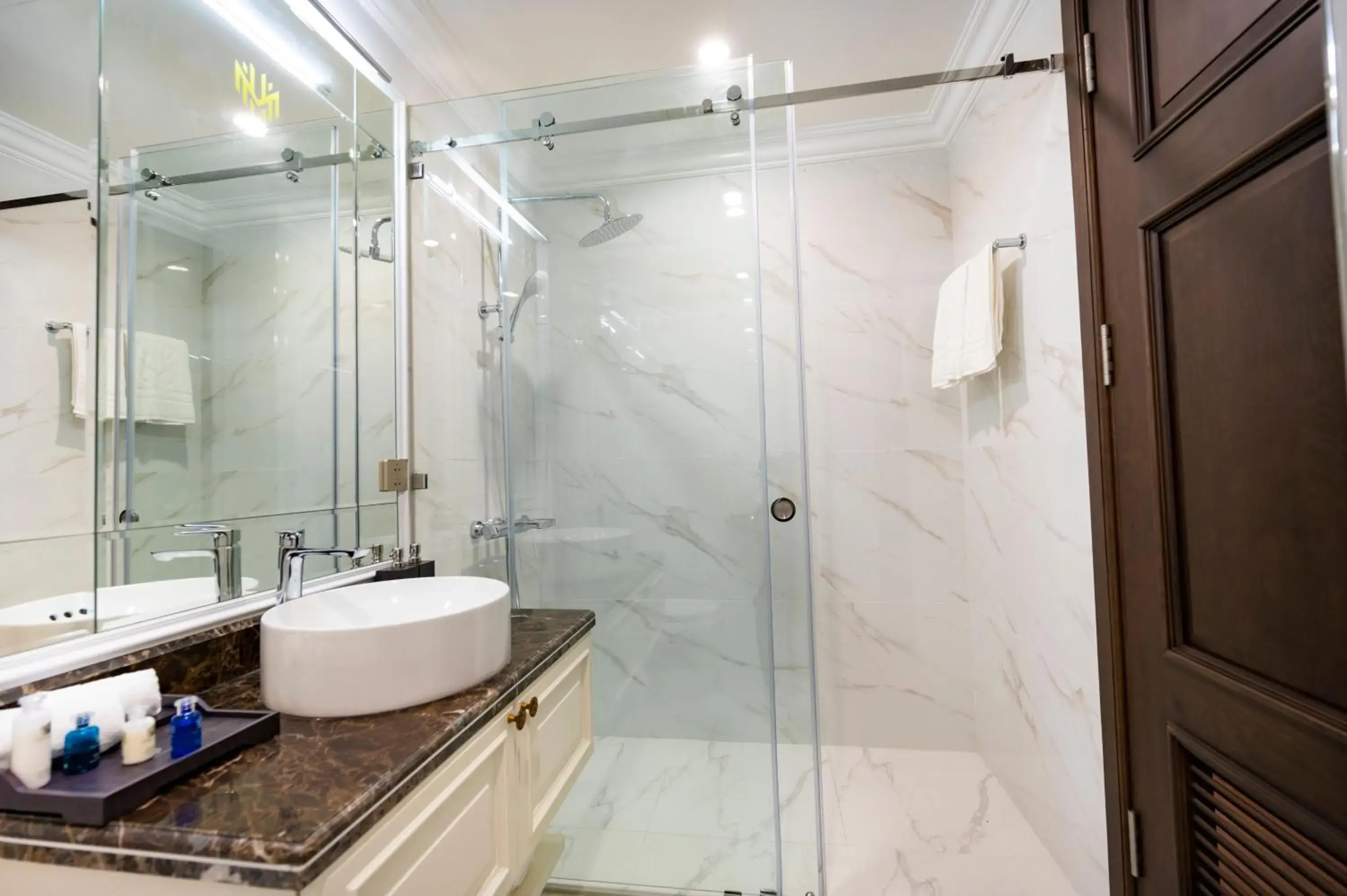 Standard Twin Room in MADELISE HOTEL&APARTMENT Standard Twin Room in MADELISE HOTEL&APARTMENT