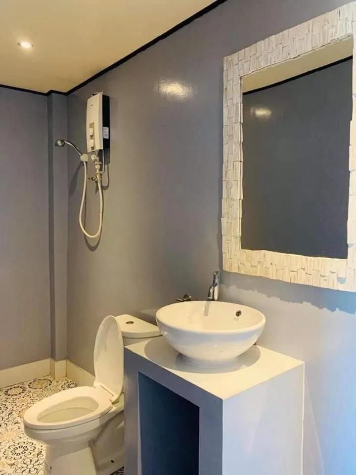 Bathroom in Keira Backpackers