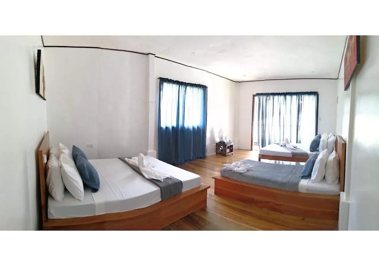 Bed in Keira Backpackers