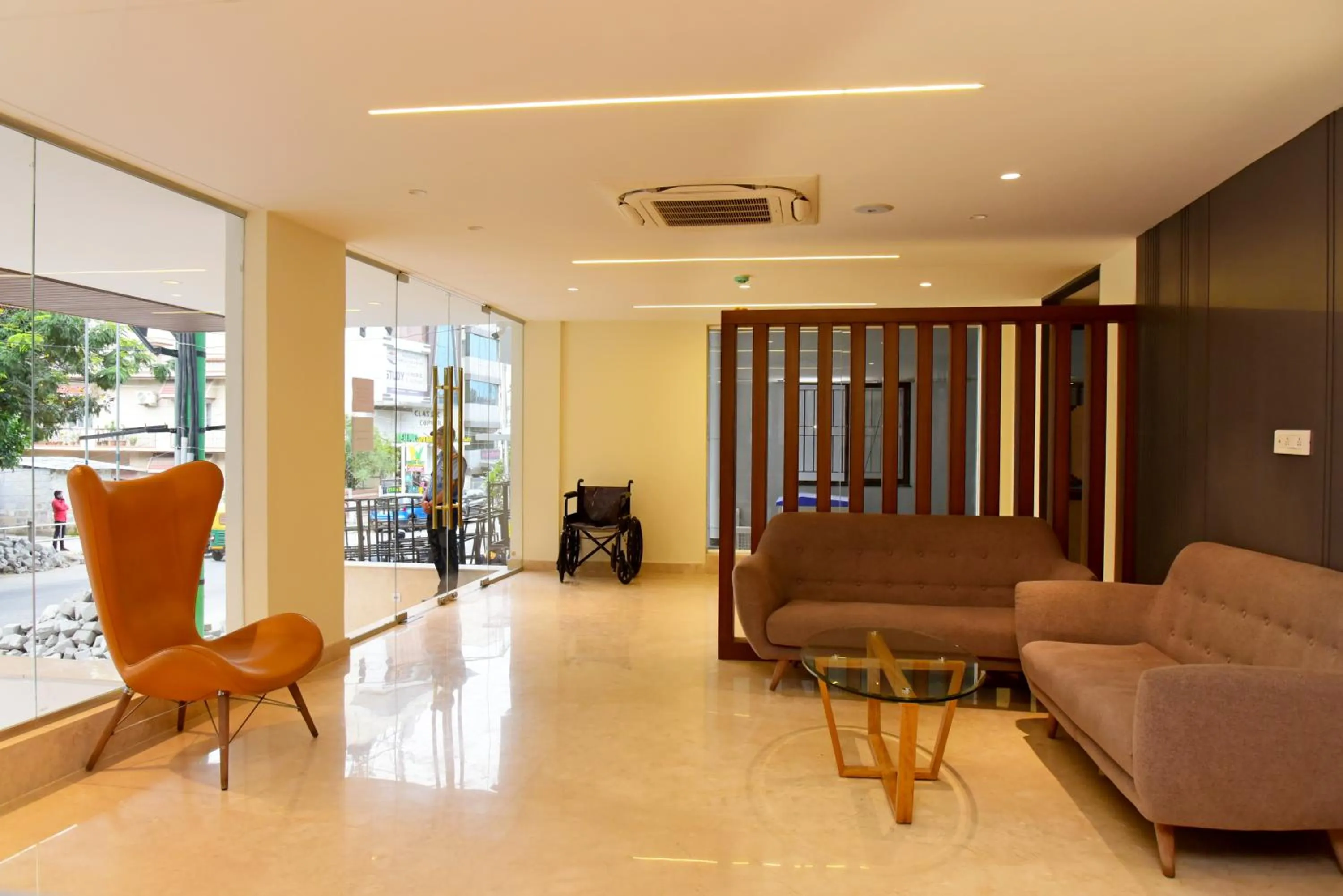 Lobby or reception in TGI Felicity