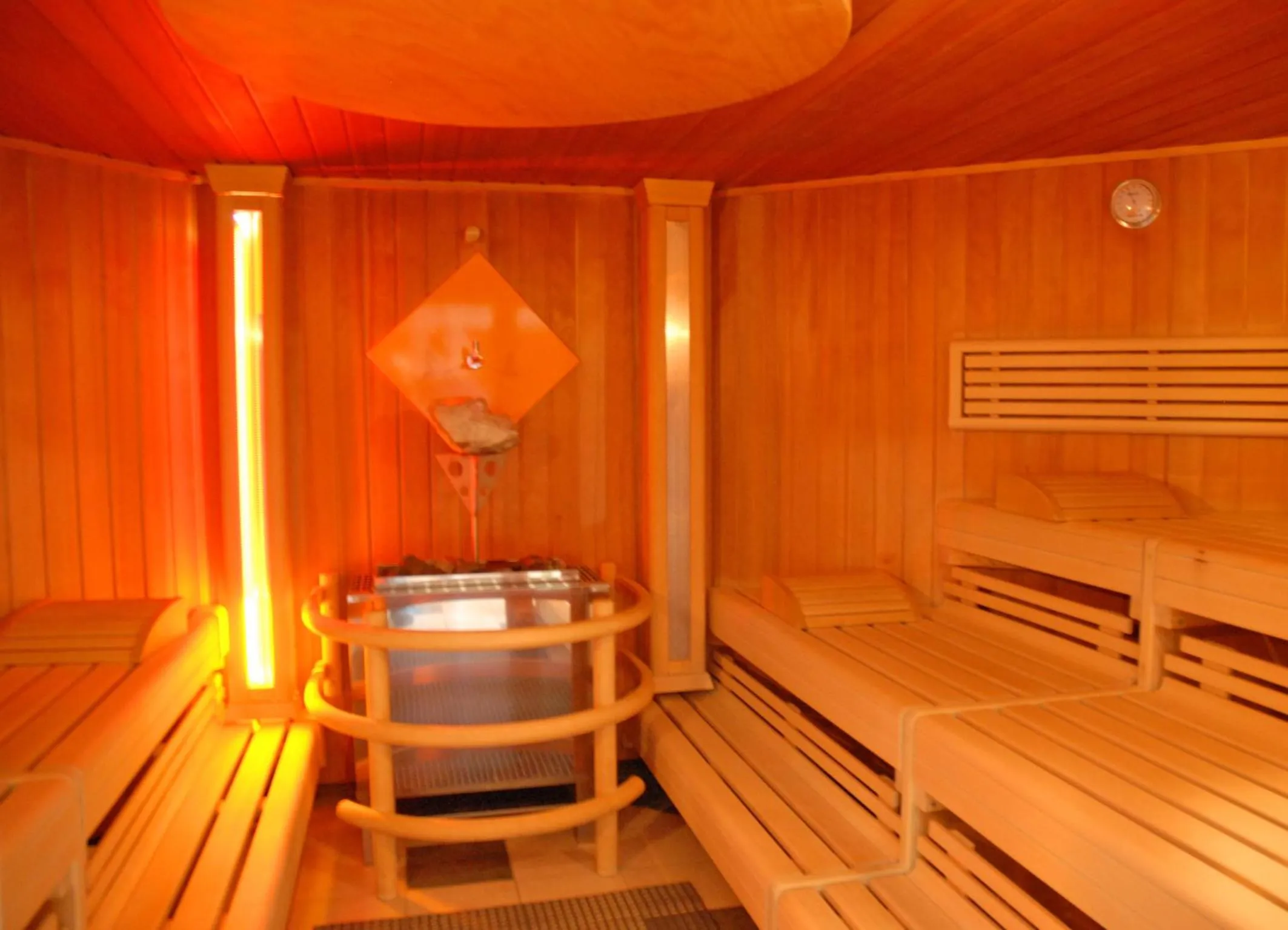 Sauna in Sporthotel Neuruppin - Apartmenthaus mit Ferienwohnungen