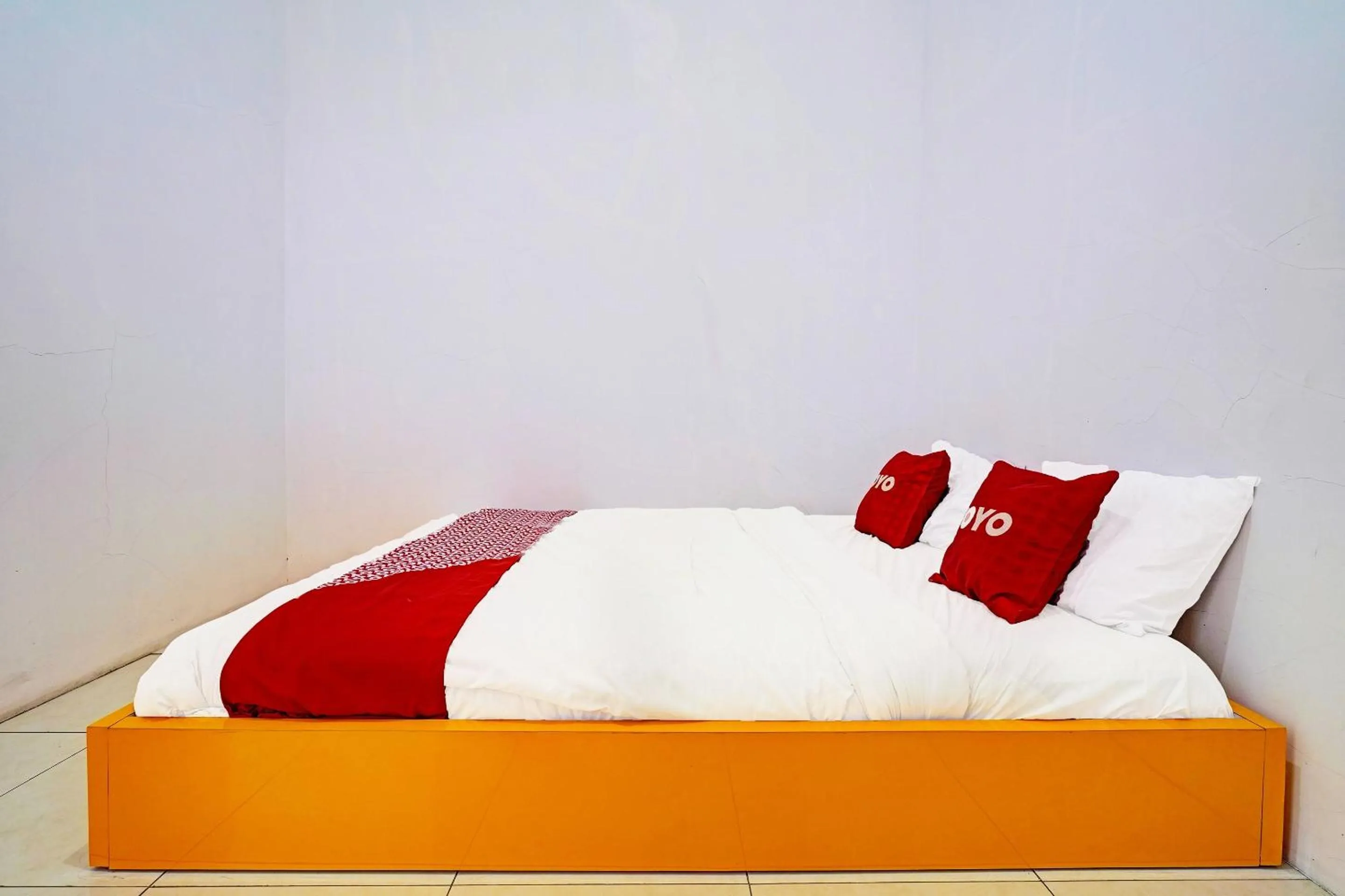 Bedroom, Bed in OYO 91329 Guest House Le-banon Syariah