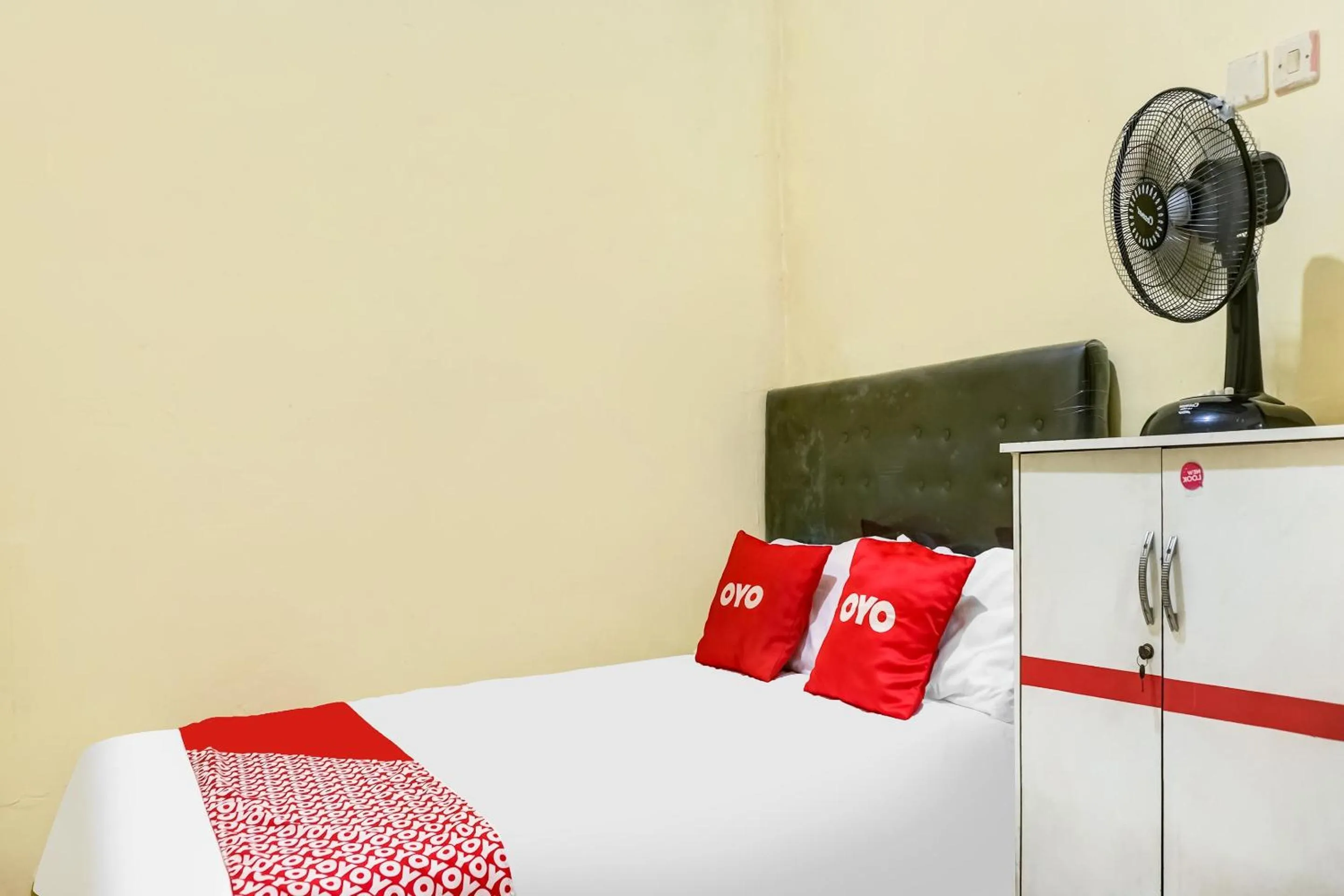 Bedroom, Bed in OYO Life 91335 Micheline Family 2 Syariah