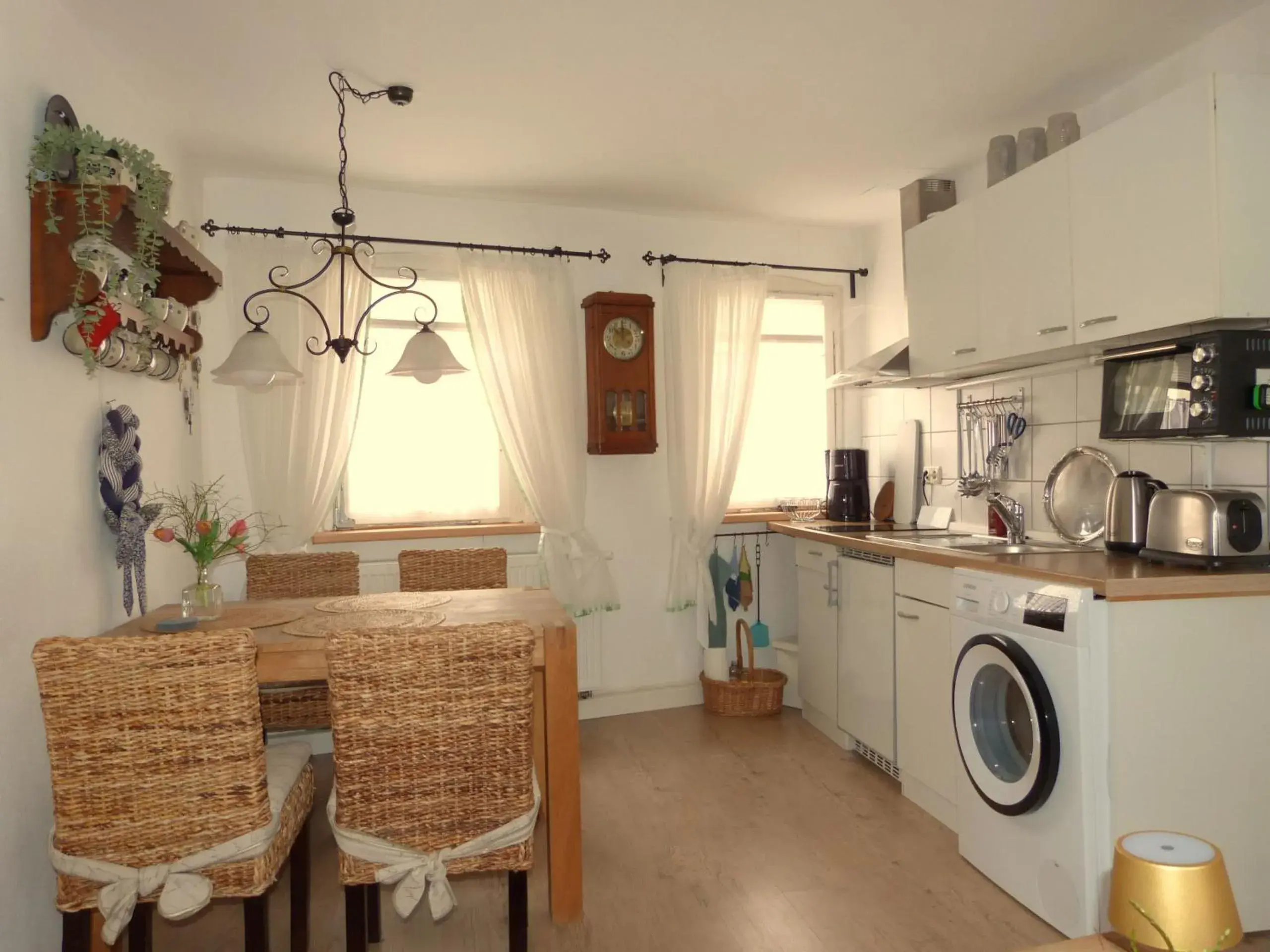 Food and drinks in Ferienhäusel am Malerweg mit Terrasse Food and drinks in Ferienhäusel am Malerweg mit Terrasse