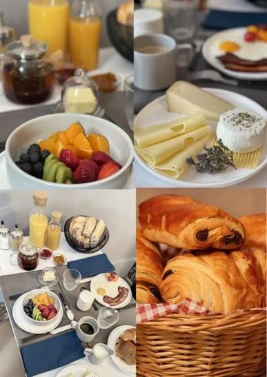 Food and drinks in L'oiseau Bleu suite MERLE BLEU