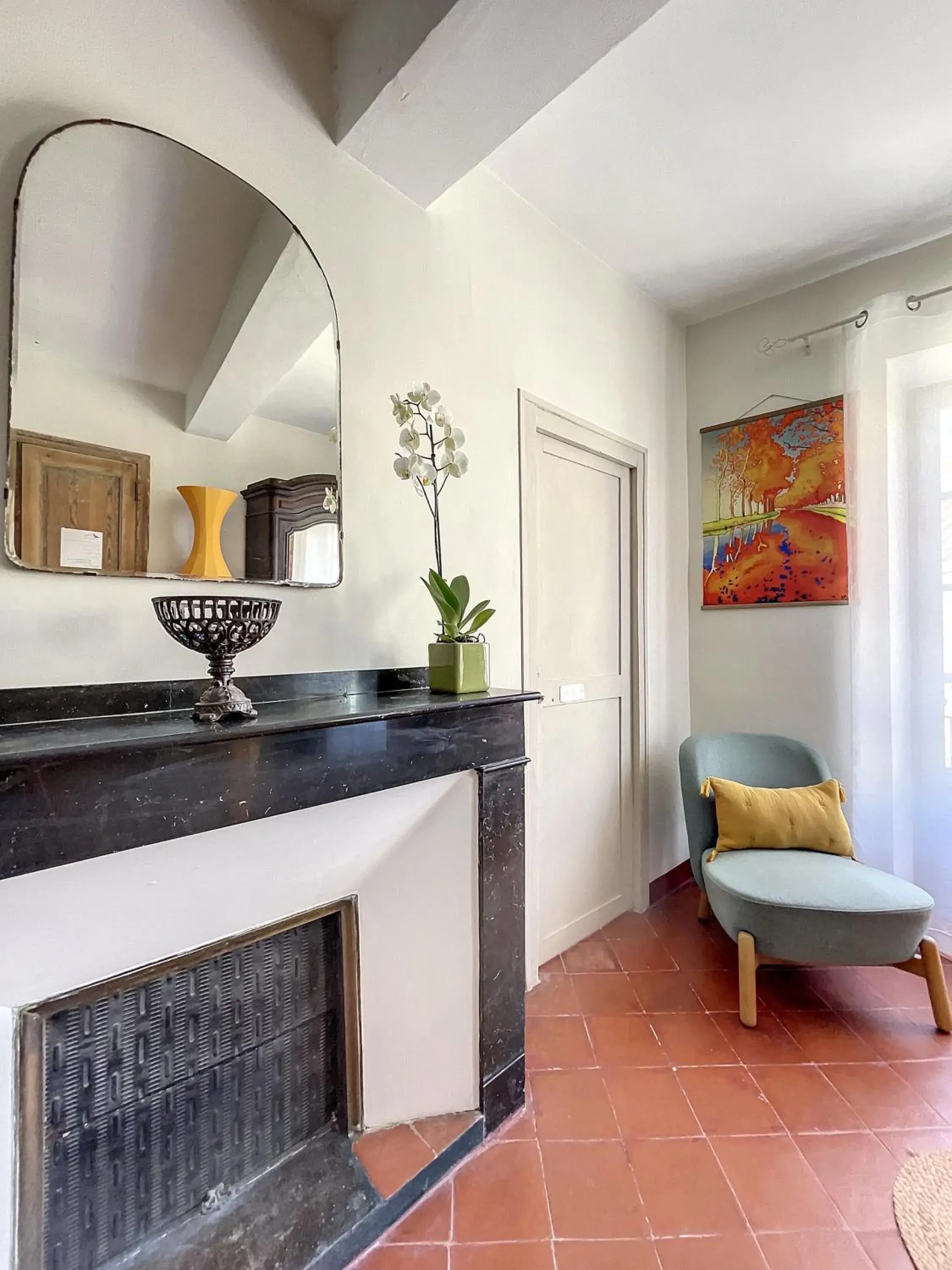 Triple Room with Private Bathroom - single occupancy in L'oiseau Bleu suite MERLE BLEU Triple Room with Private Bathroom - single occupancy in L'oiseau Bleu suite MERLE BLEU