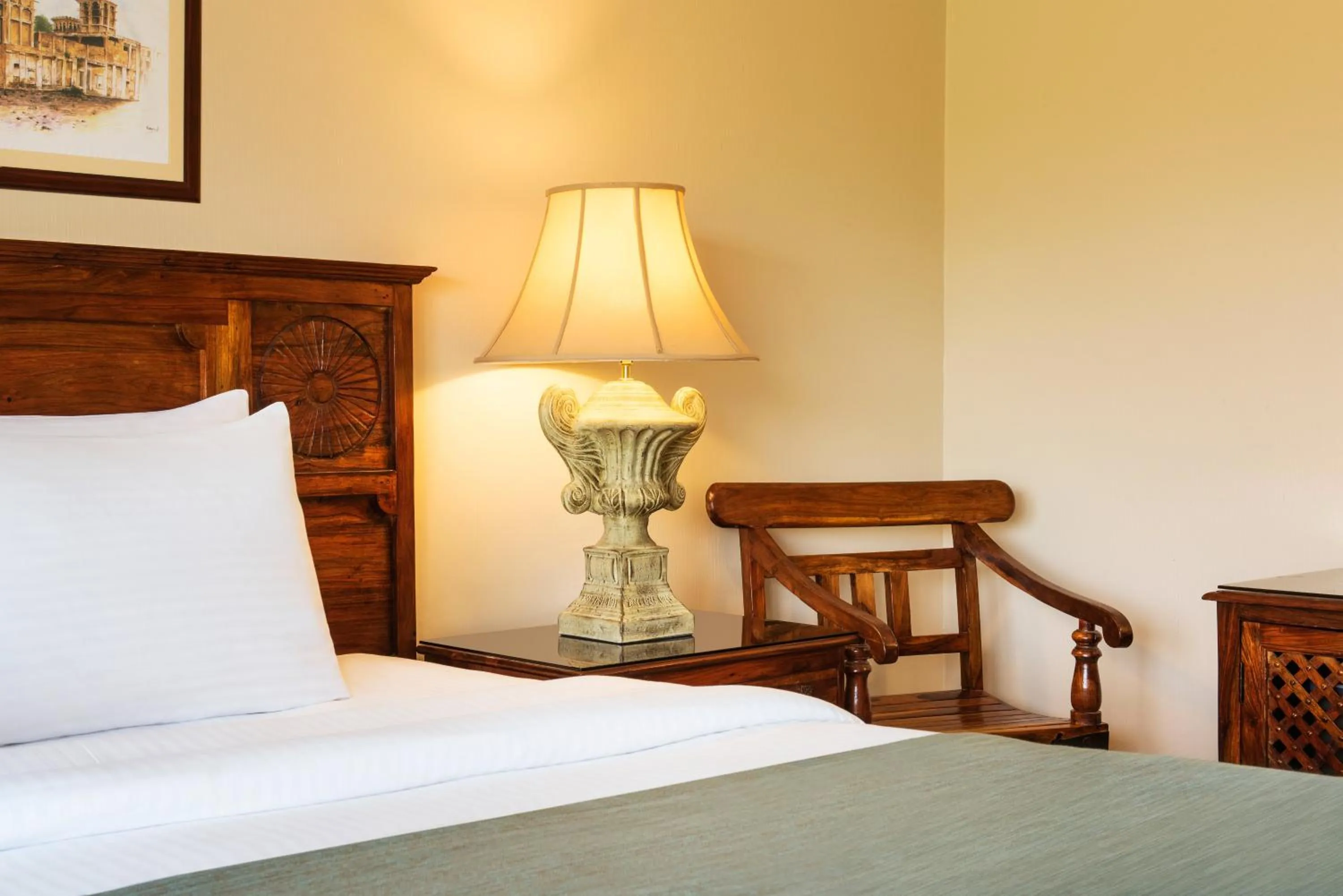 Bed in Al Hamra Village Hotel