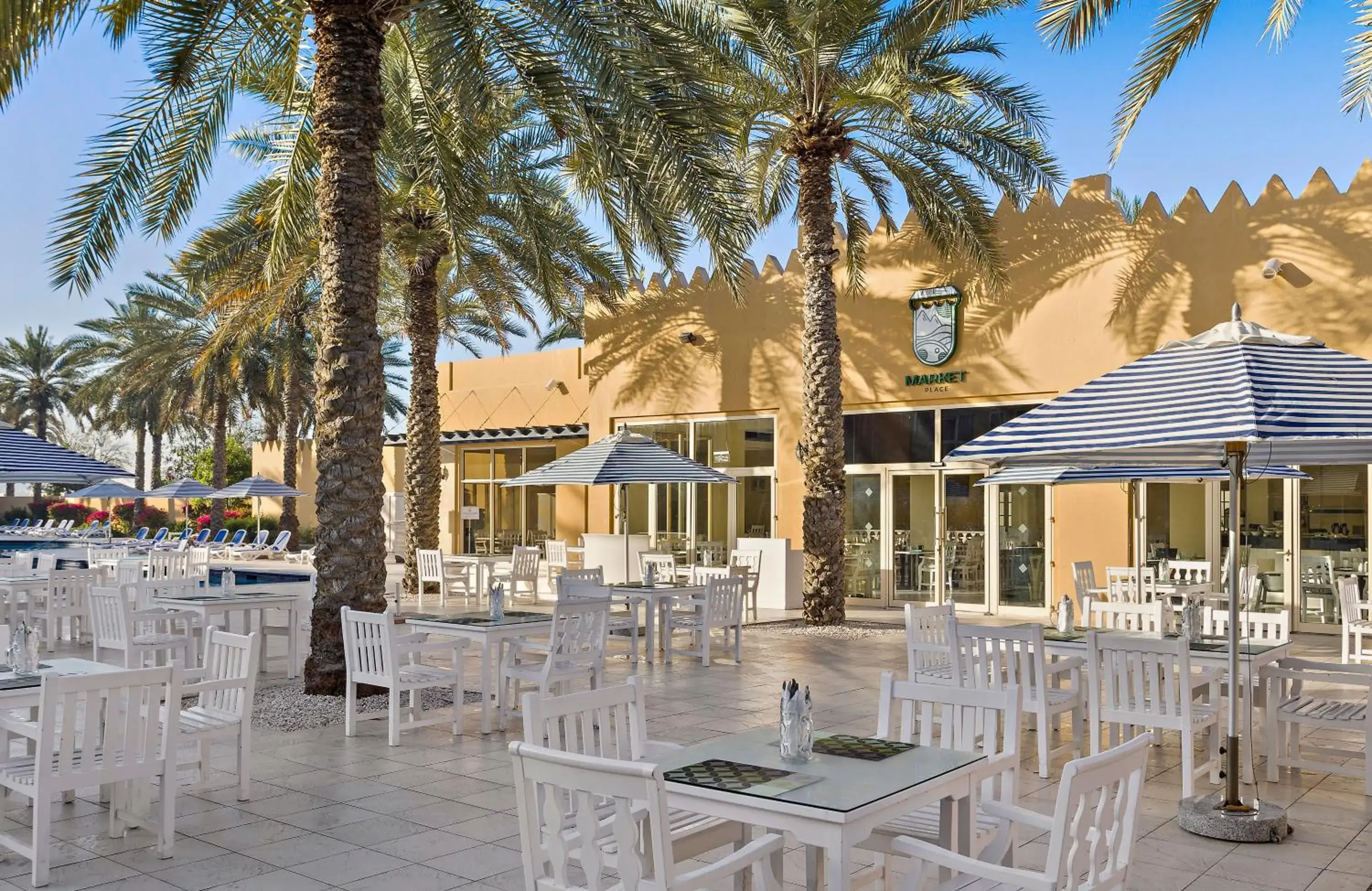 Restaurant/places to eat in Al Hamra Village Hotel Restaurant/places to eat in Al Hamra Village Hotel