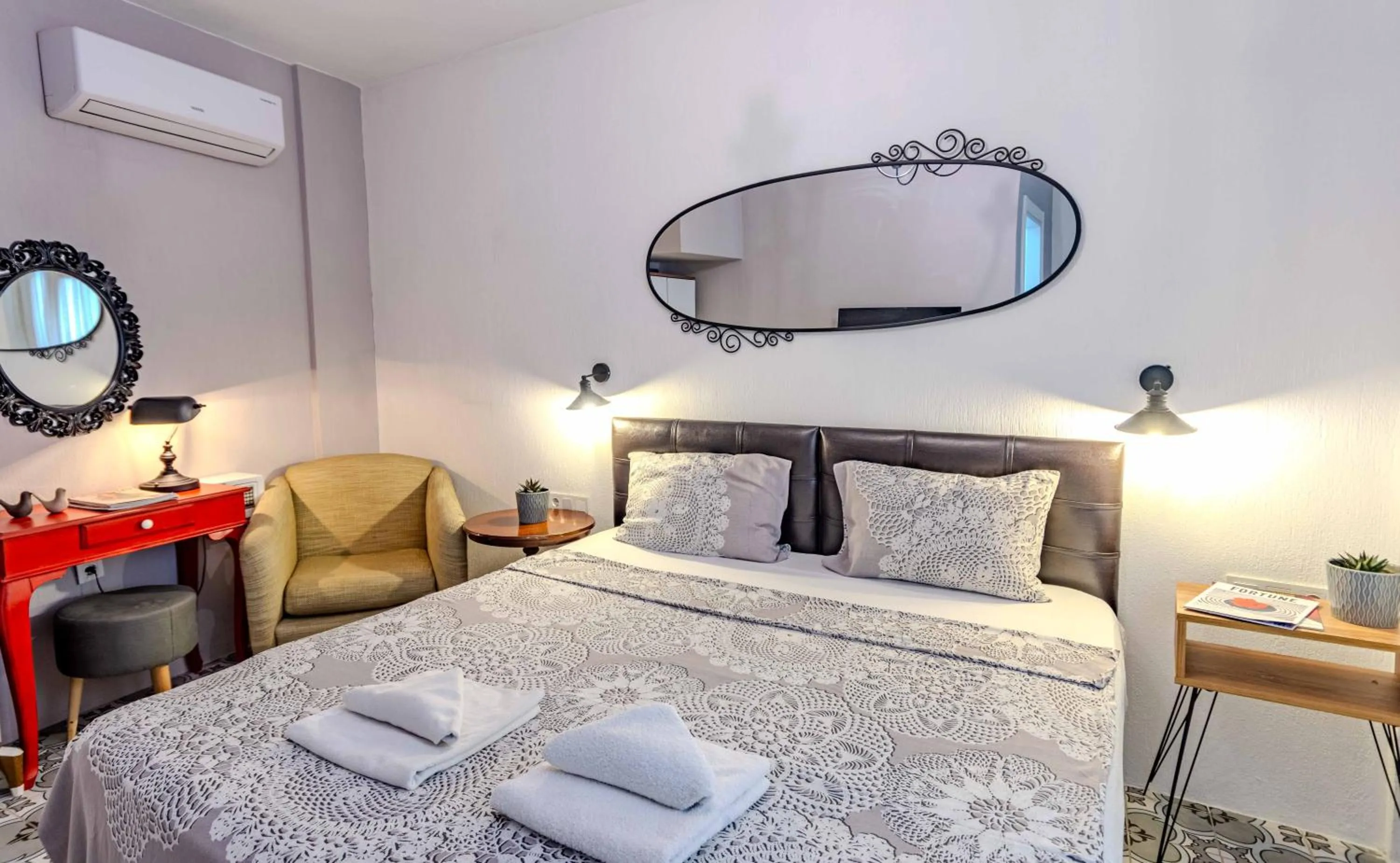 Bed in Arden's House