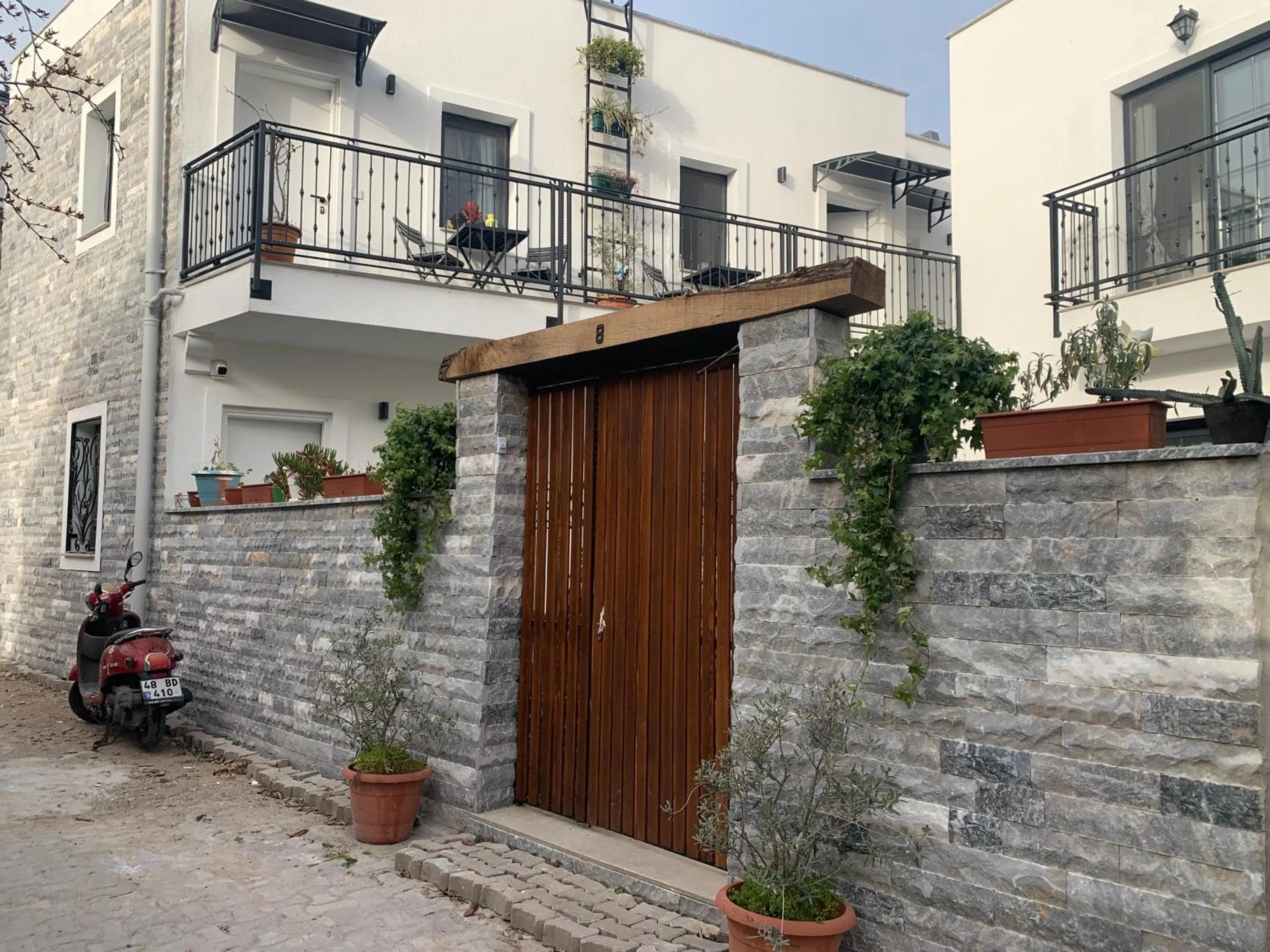 Property building in Arden's House