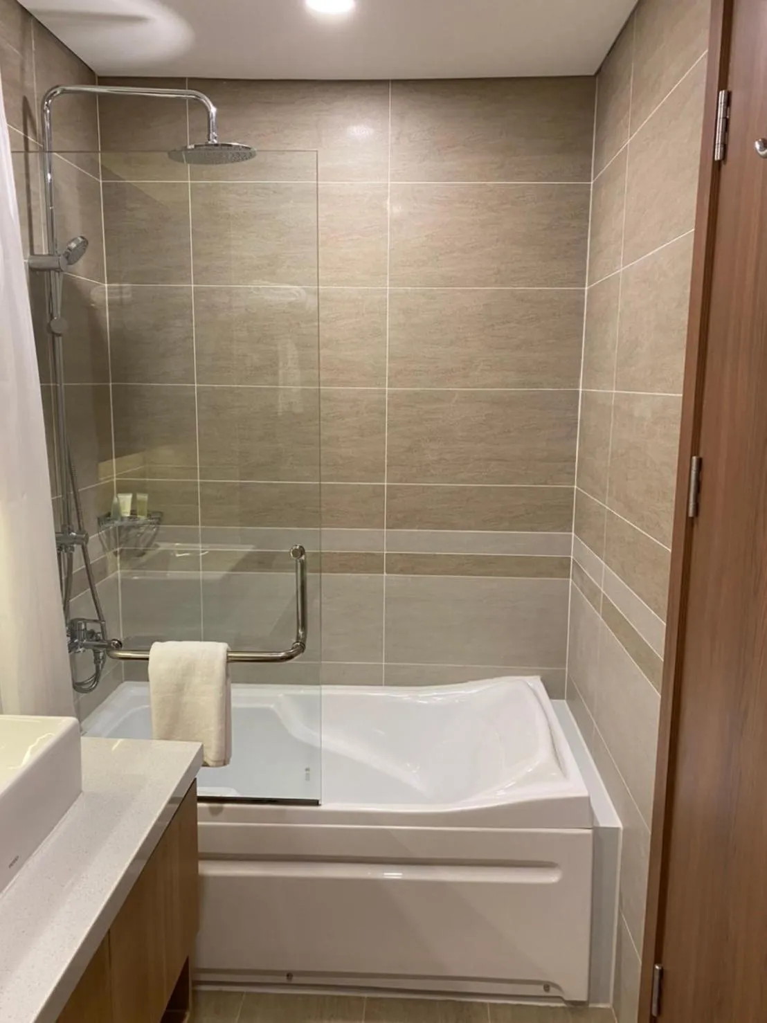 Bath in Five Star Westlake 1st-4th Floors Hotel & Serviced Apartment