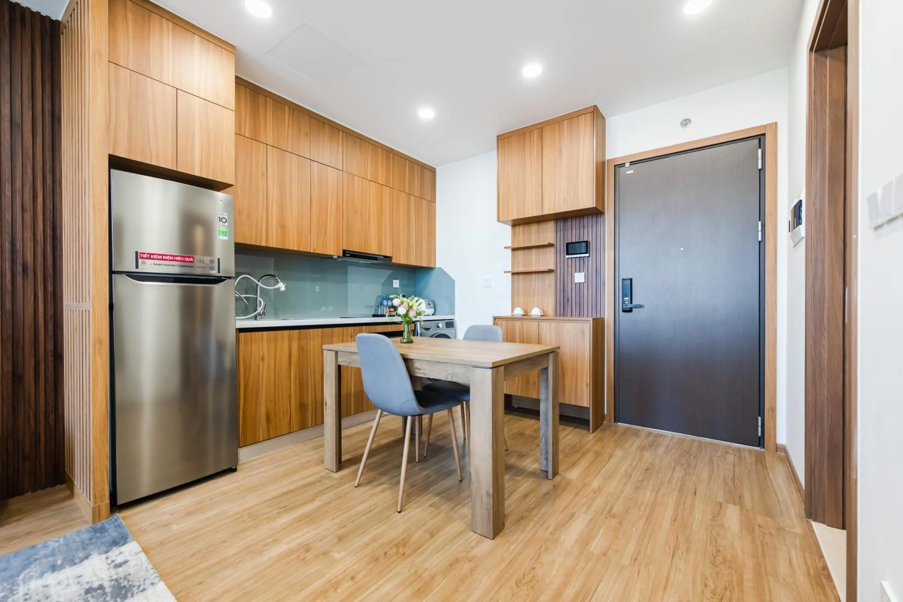 Dining area in Five Star Westlake 1st-4th Floors Hotel & Serviced Apartment