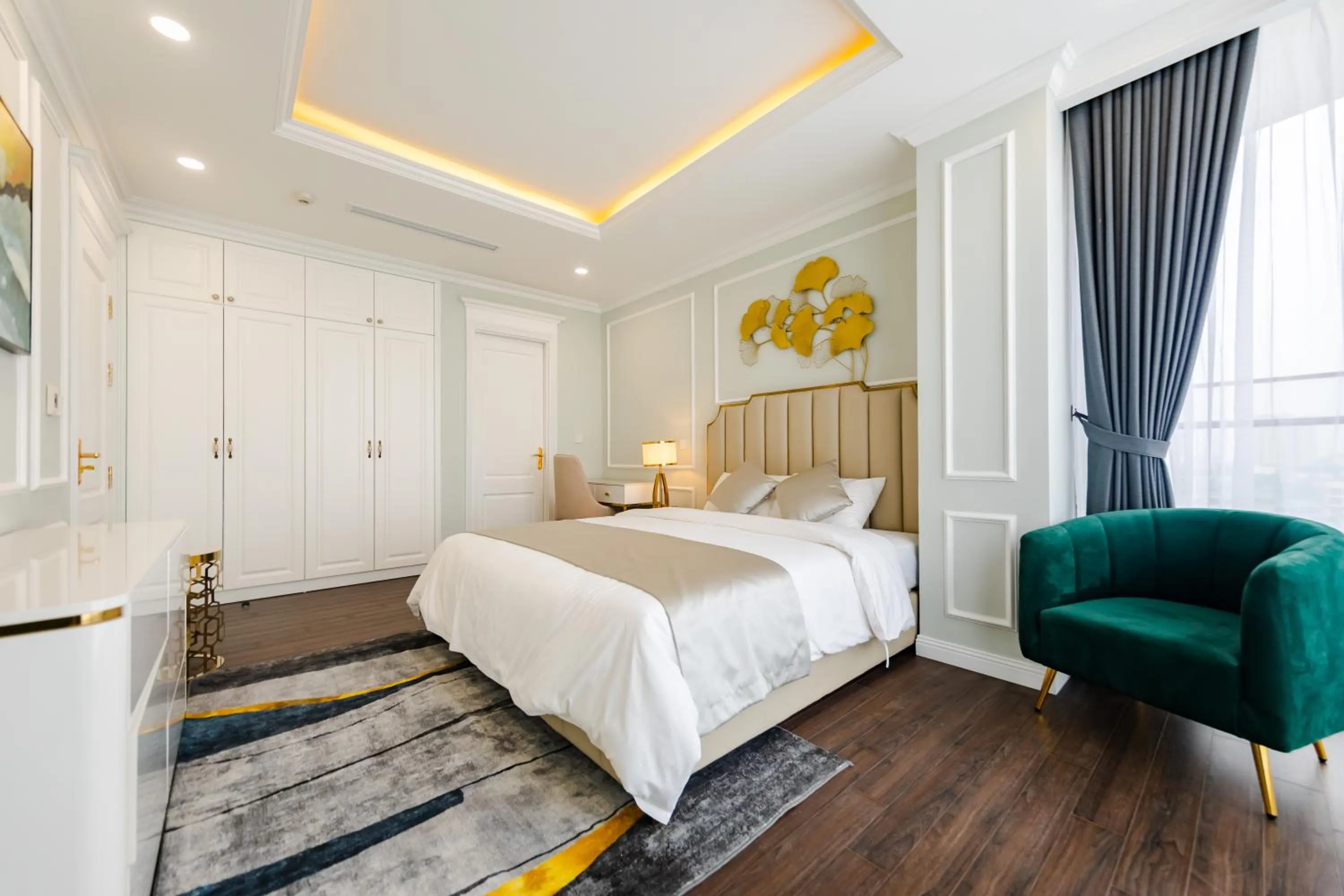 Bed in Five Star Westlake 1st-4th Floors Hotel & Serviced Apartment