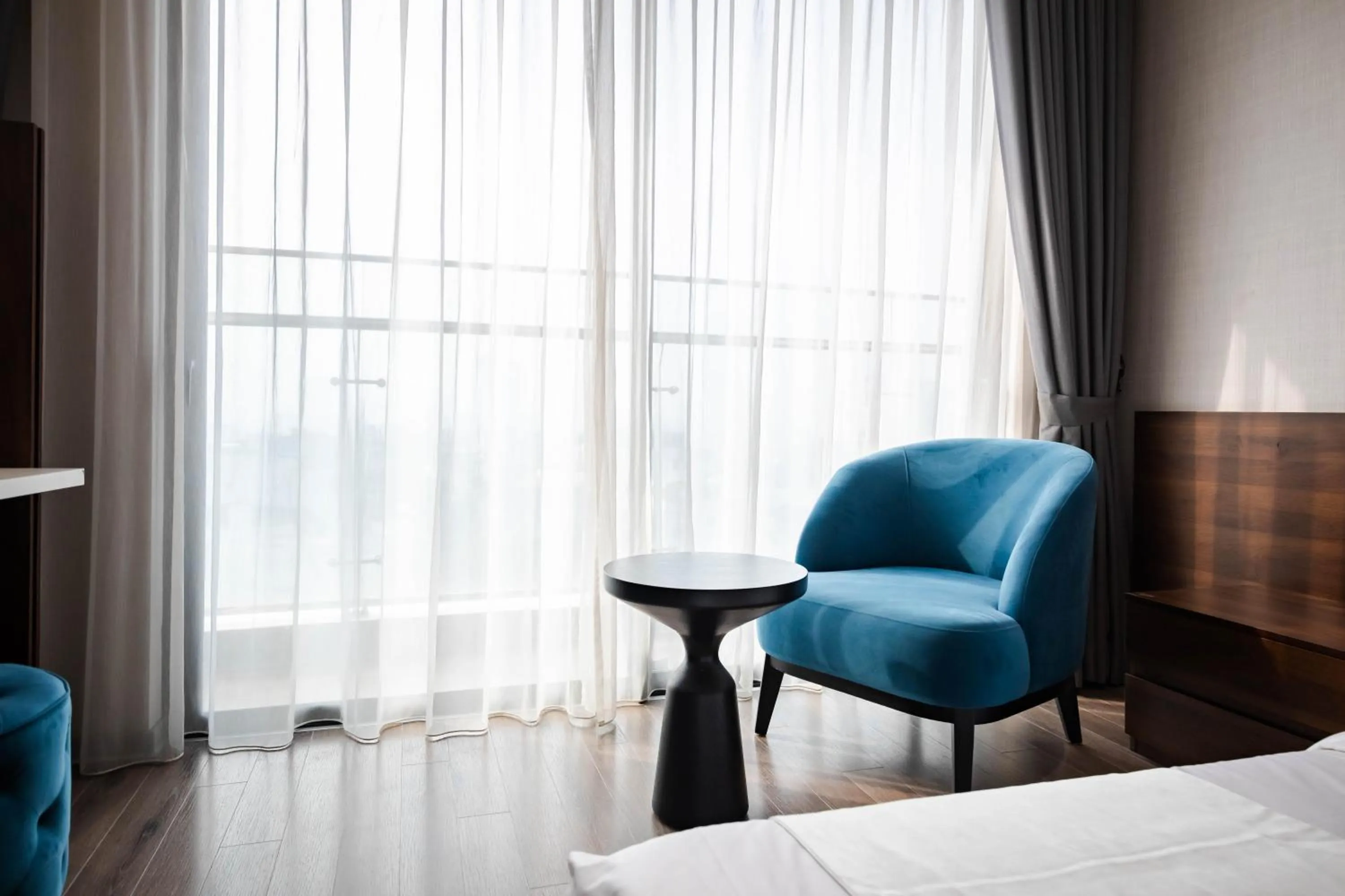 Bed in Five Star Westlake 1st-4th Floors Hotel & Serviced Apartment