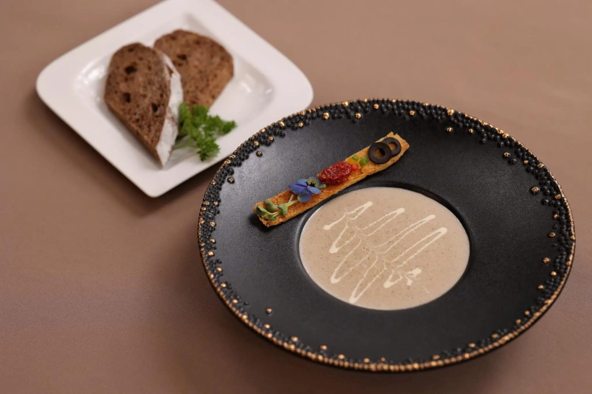 Food in Amaya Retreat