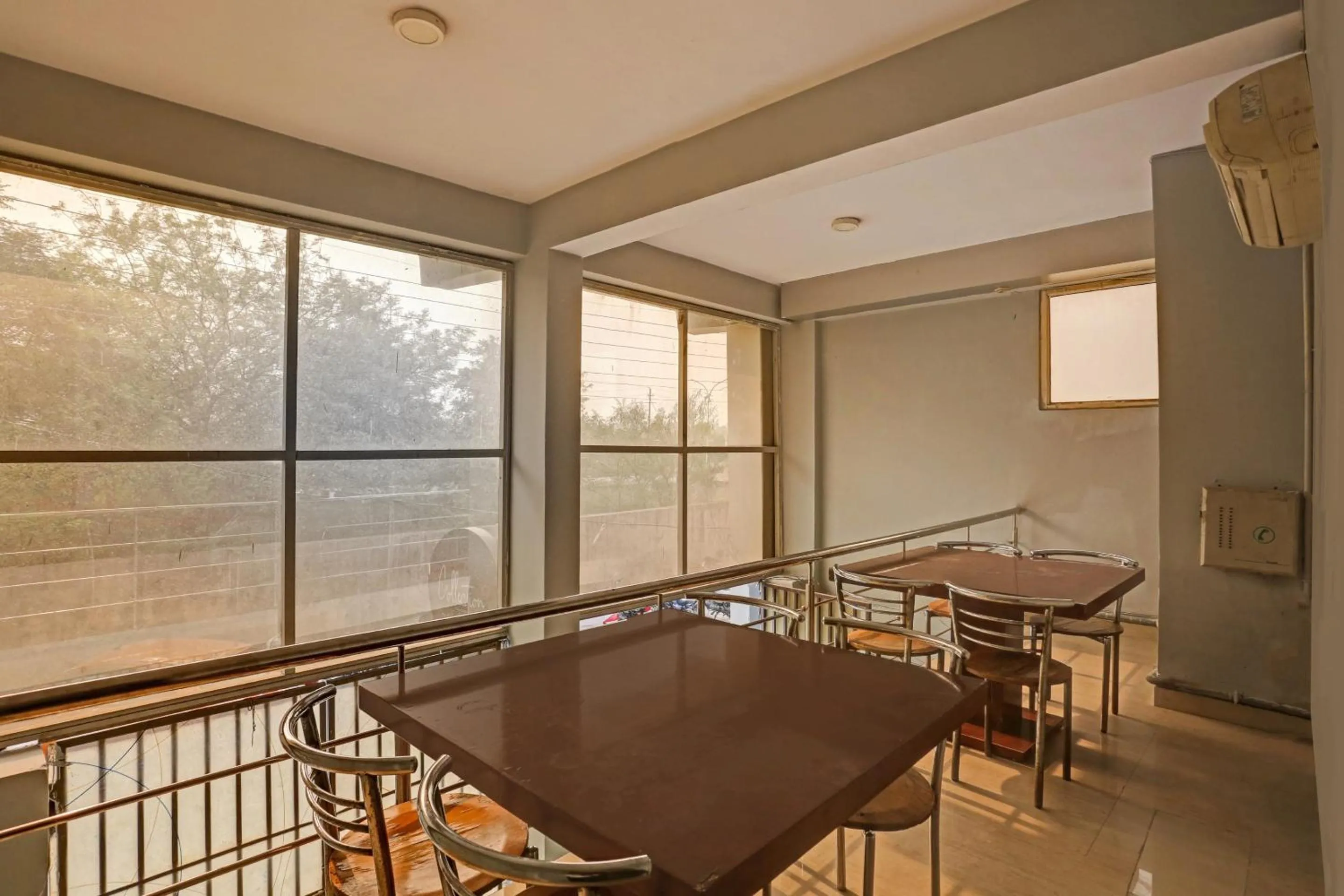 Other in Townhouse Zodiac Near Botanic Garden of Indian Republic