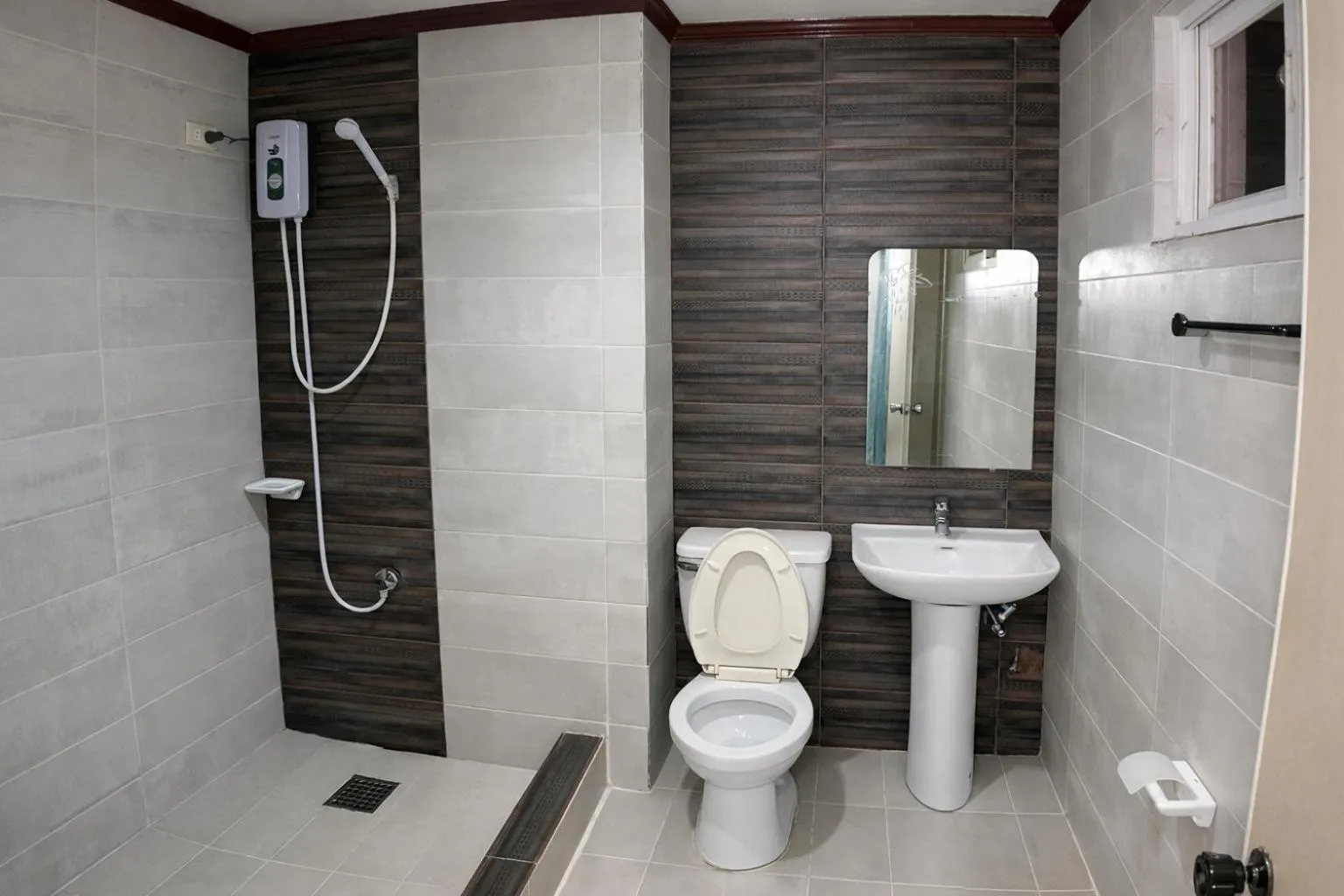 La Elliana Hotel & Restaurant, Inc.