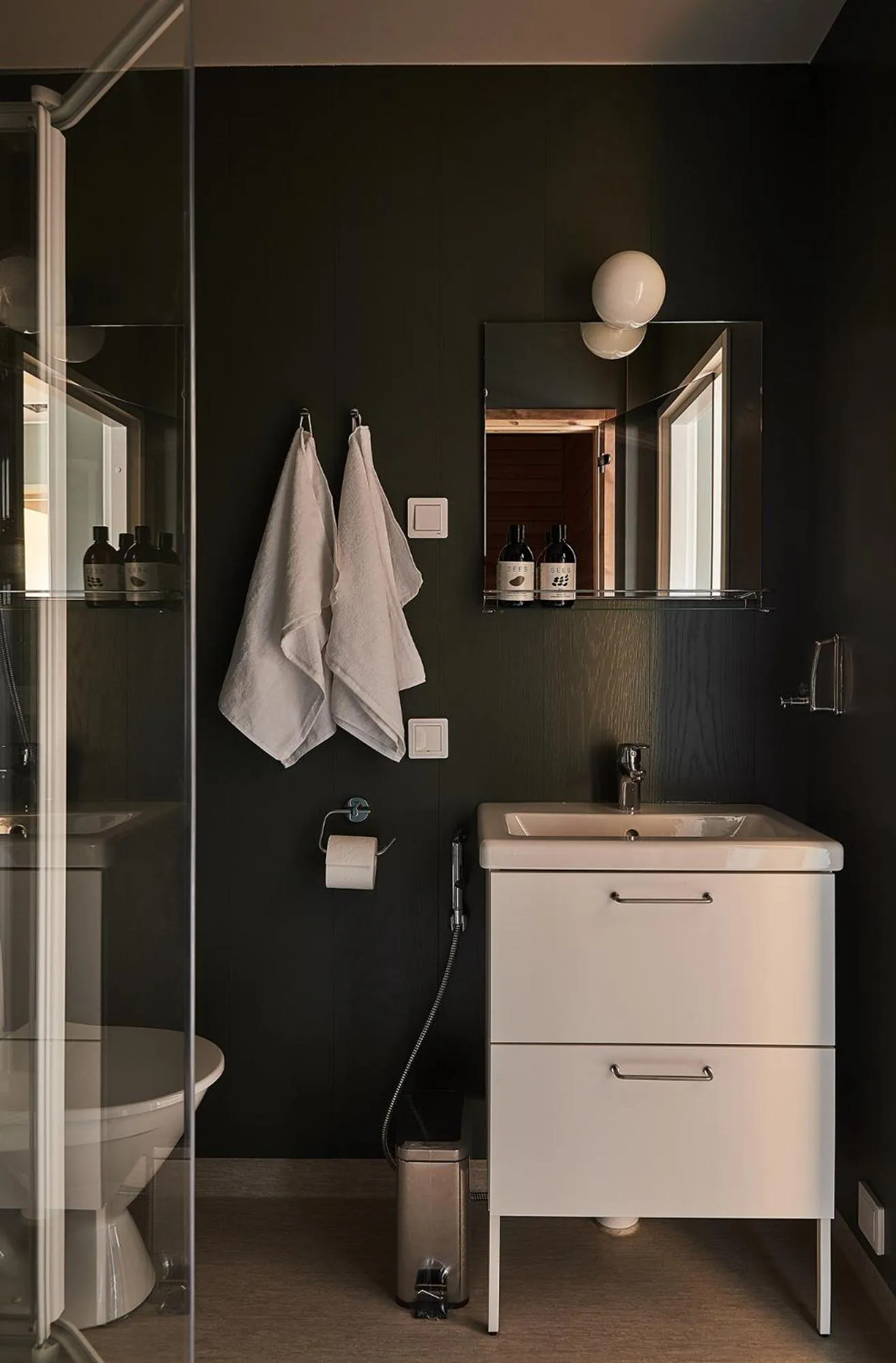 Toilet in Hotelli Vihannonkulma