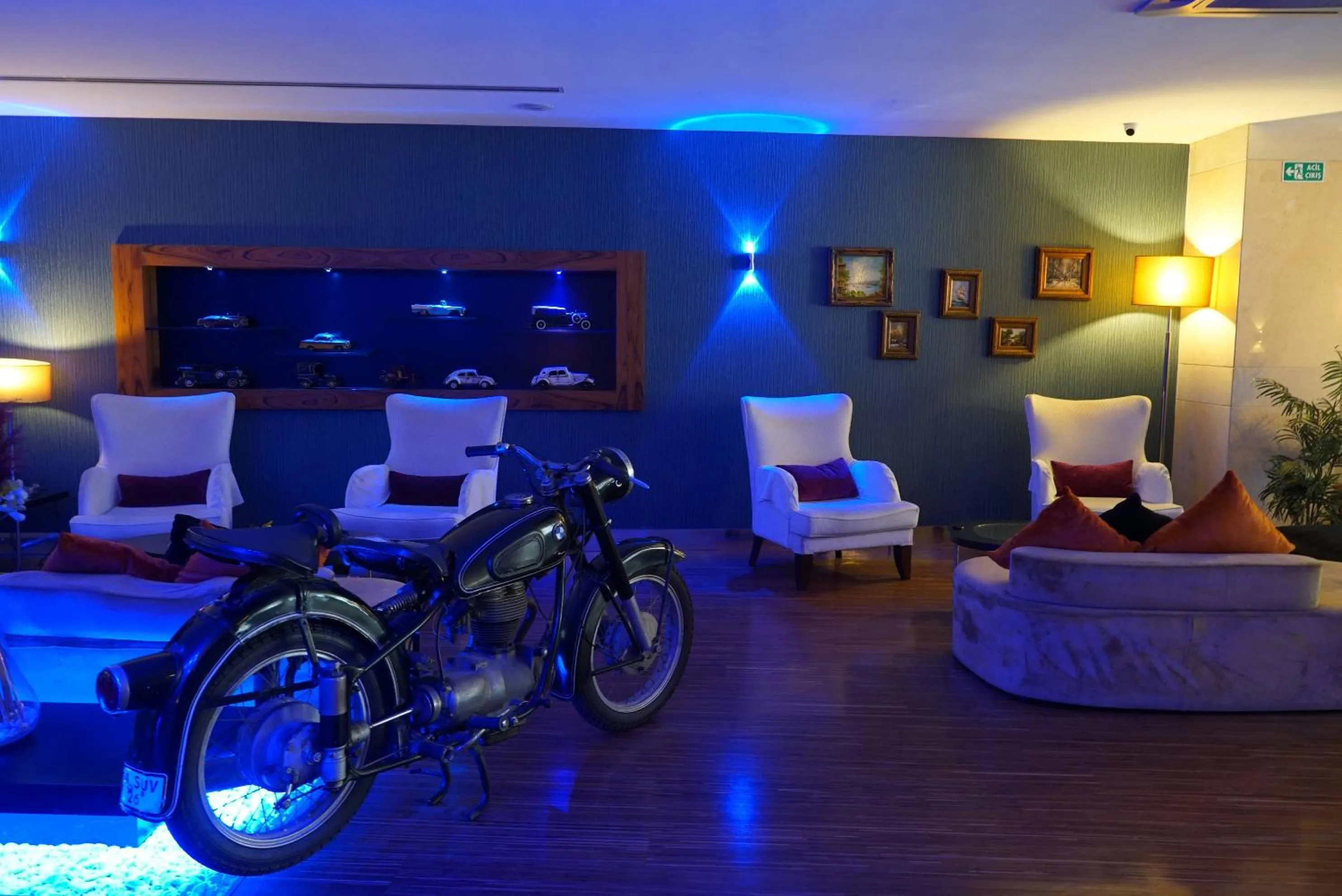 Lobby or reception in Hotel Troya