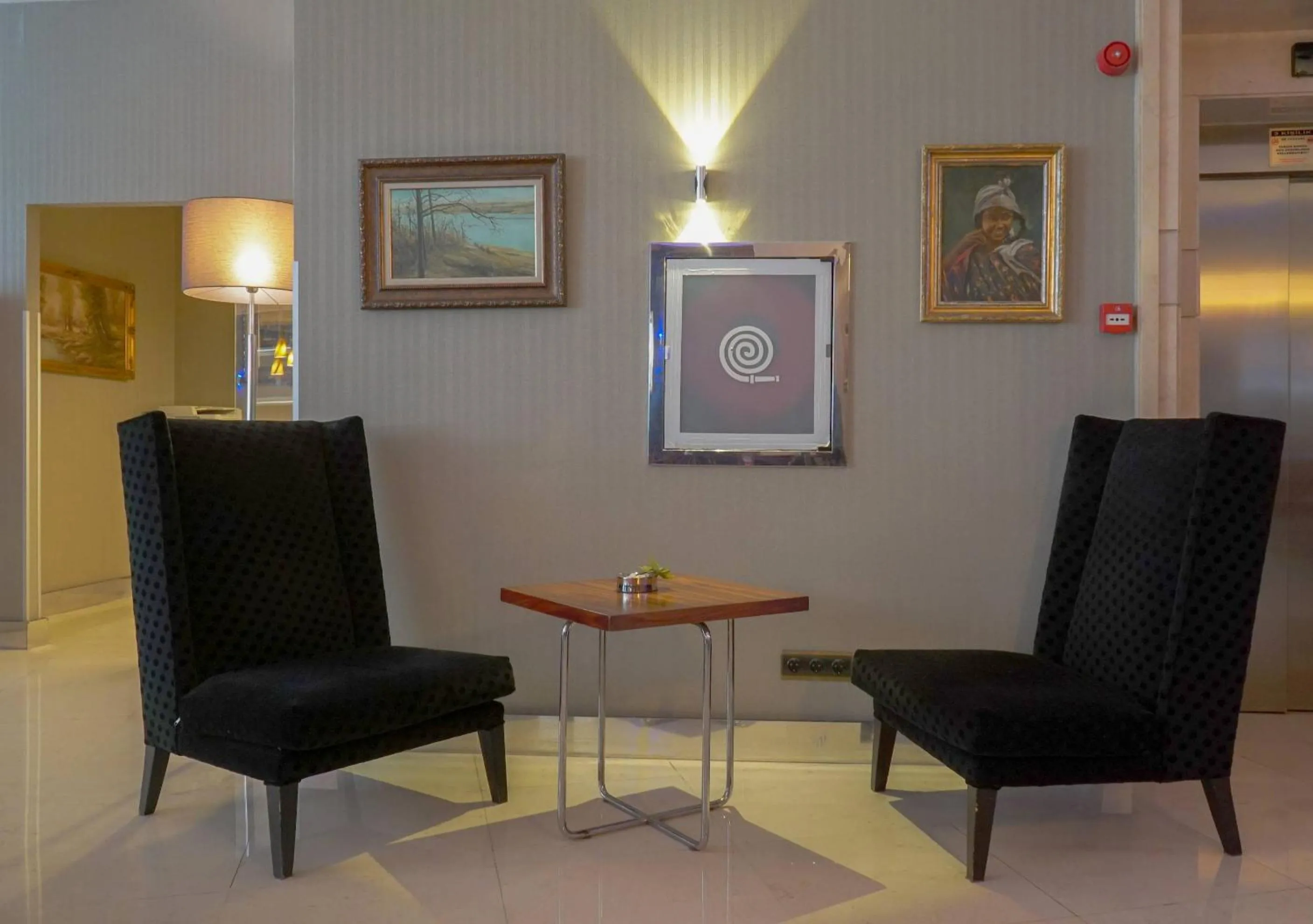 Lobby or reception in Hotel Troya