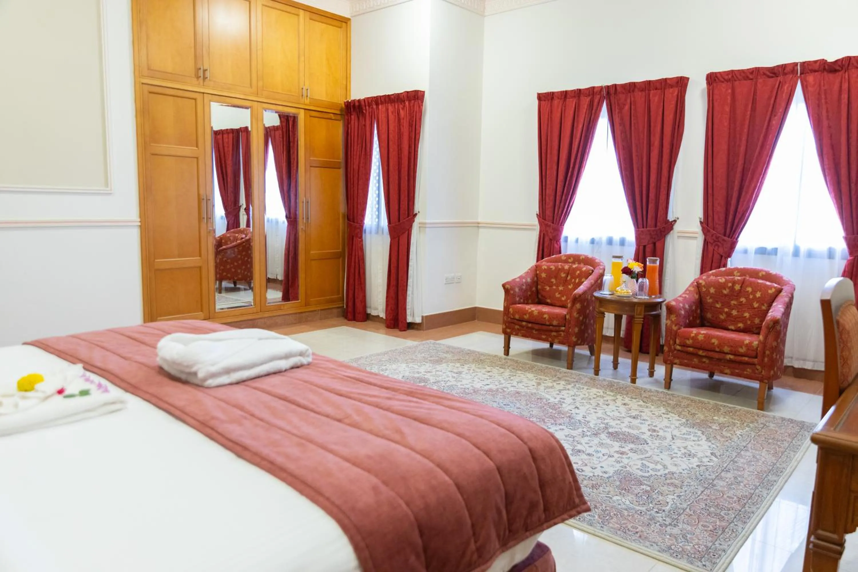 Bed in Al Shatti Villas