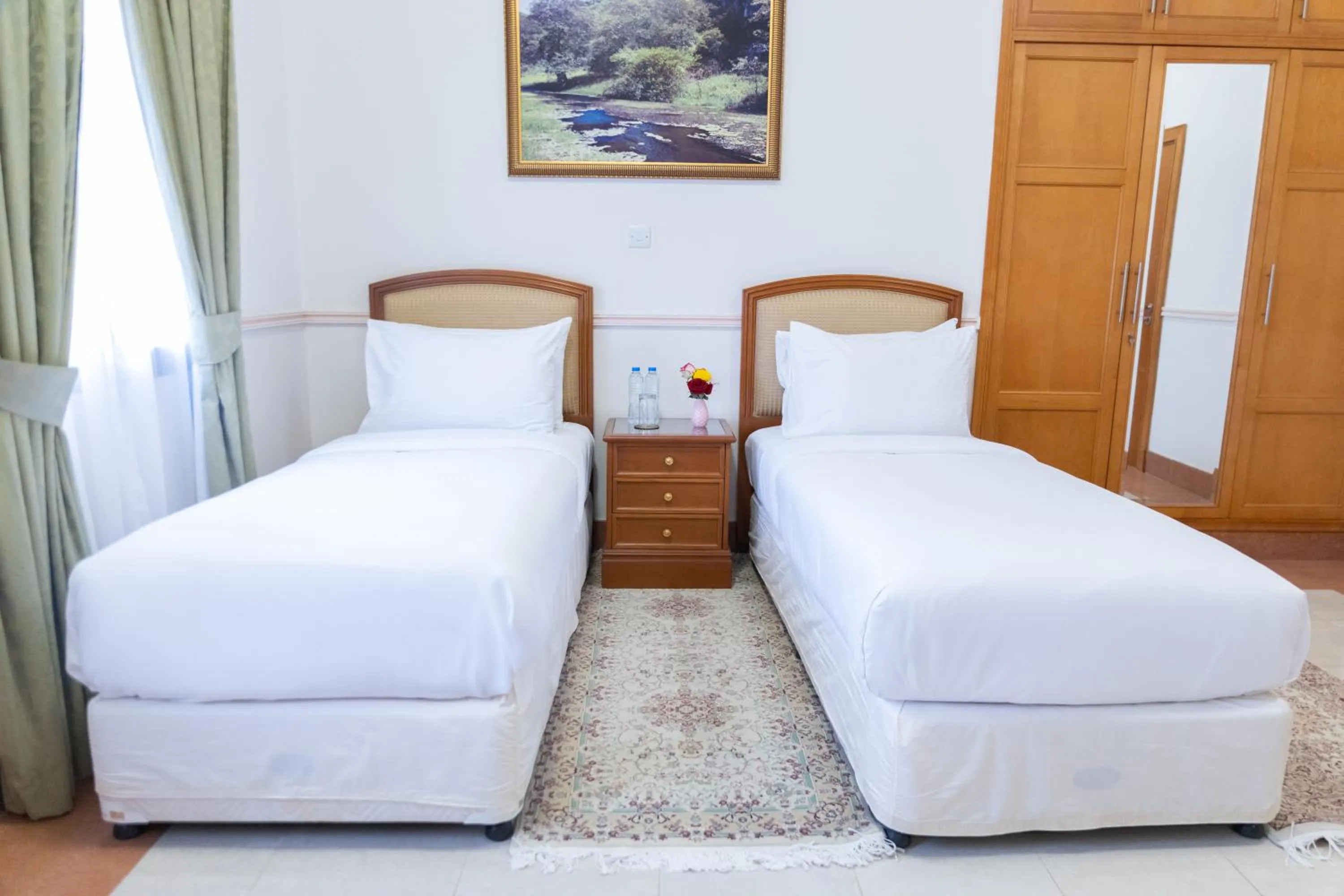 Bed in Al Shatti Villas