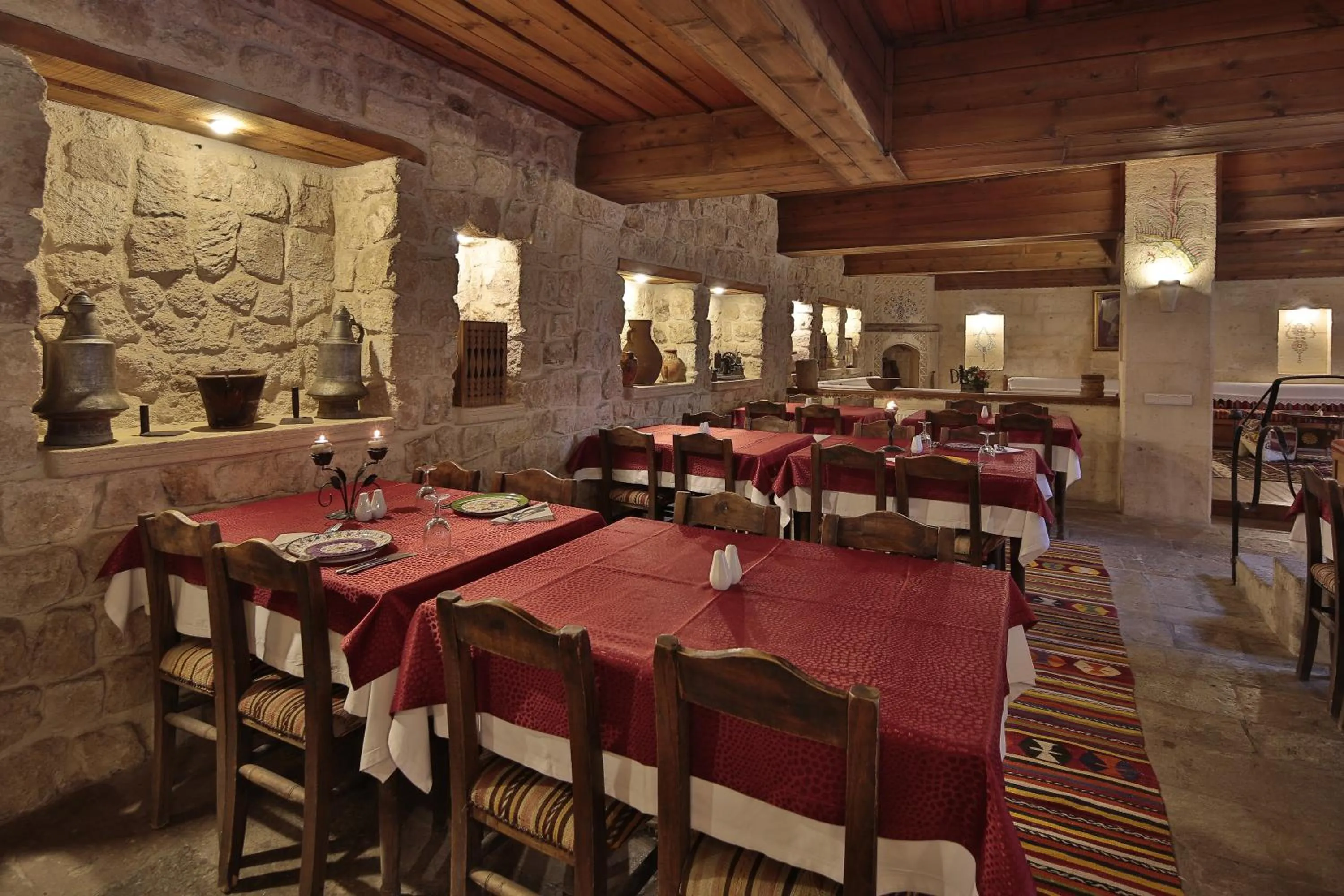 Restaurant/places to eat in Selcuklu Evi Cave Hotel - Special Category