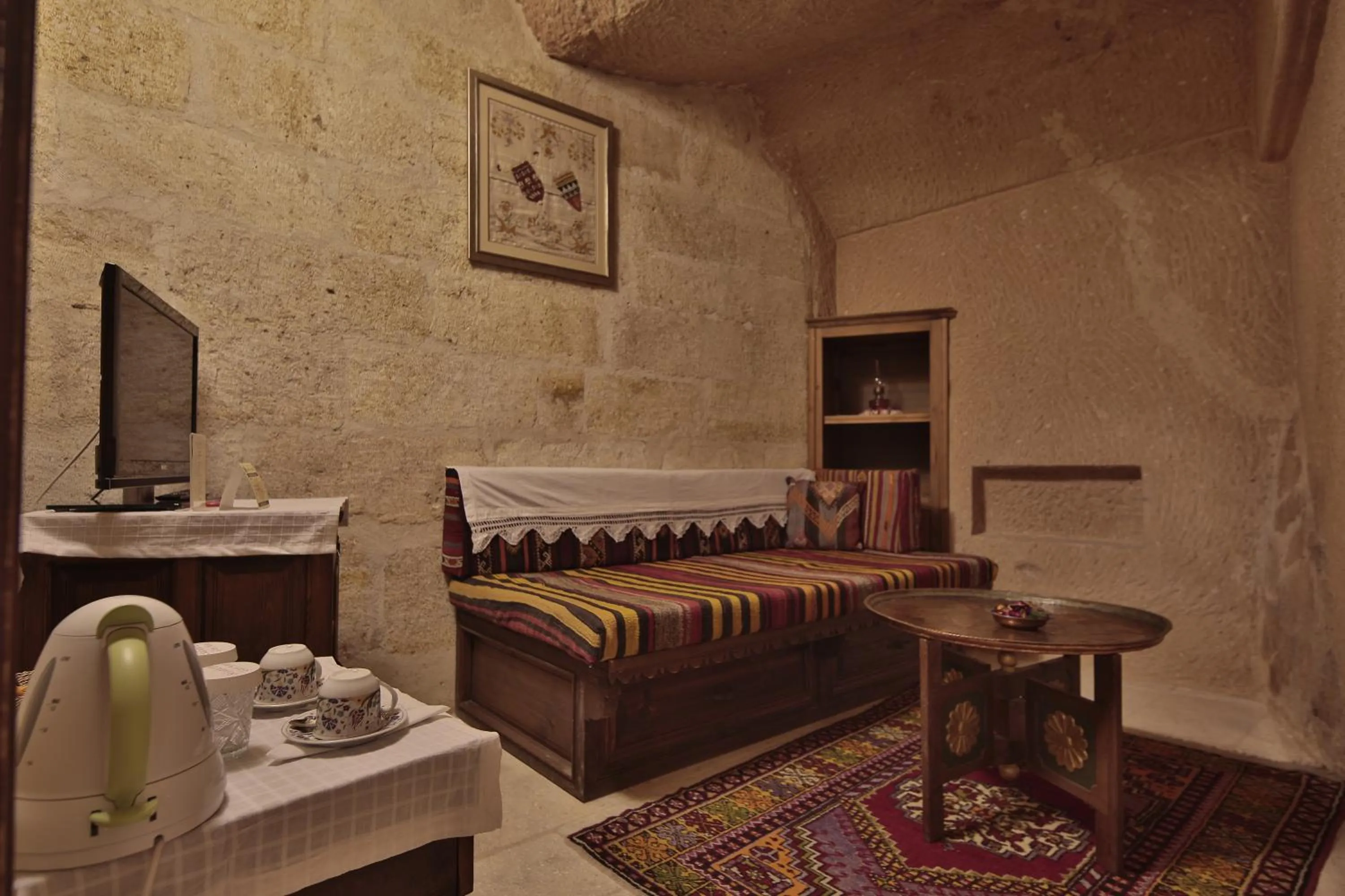 Living room, Bed in Selcuklu Evi Cave Hotel - Special Category