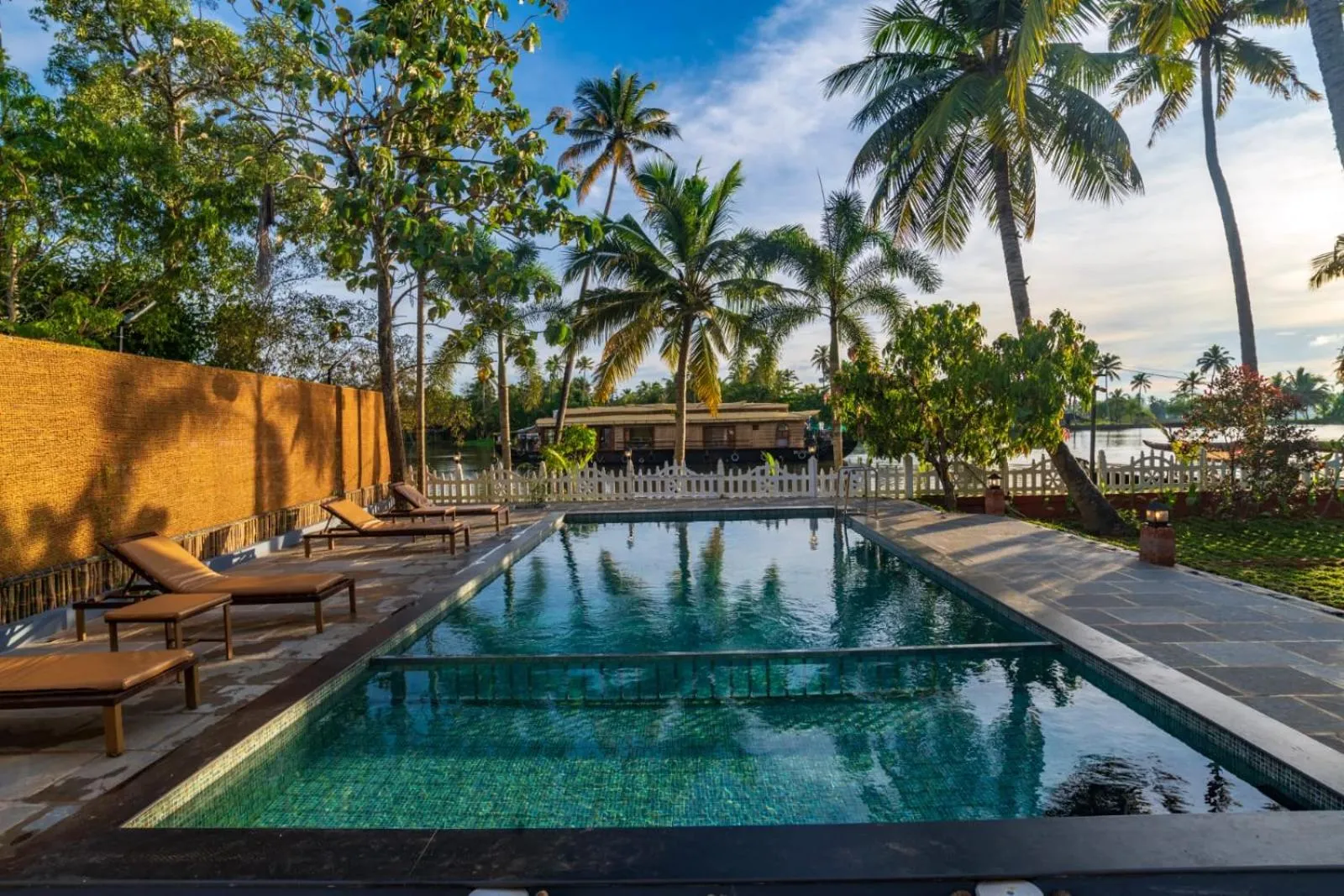 Swimming pool in Kurialacherry House Alleppey
